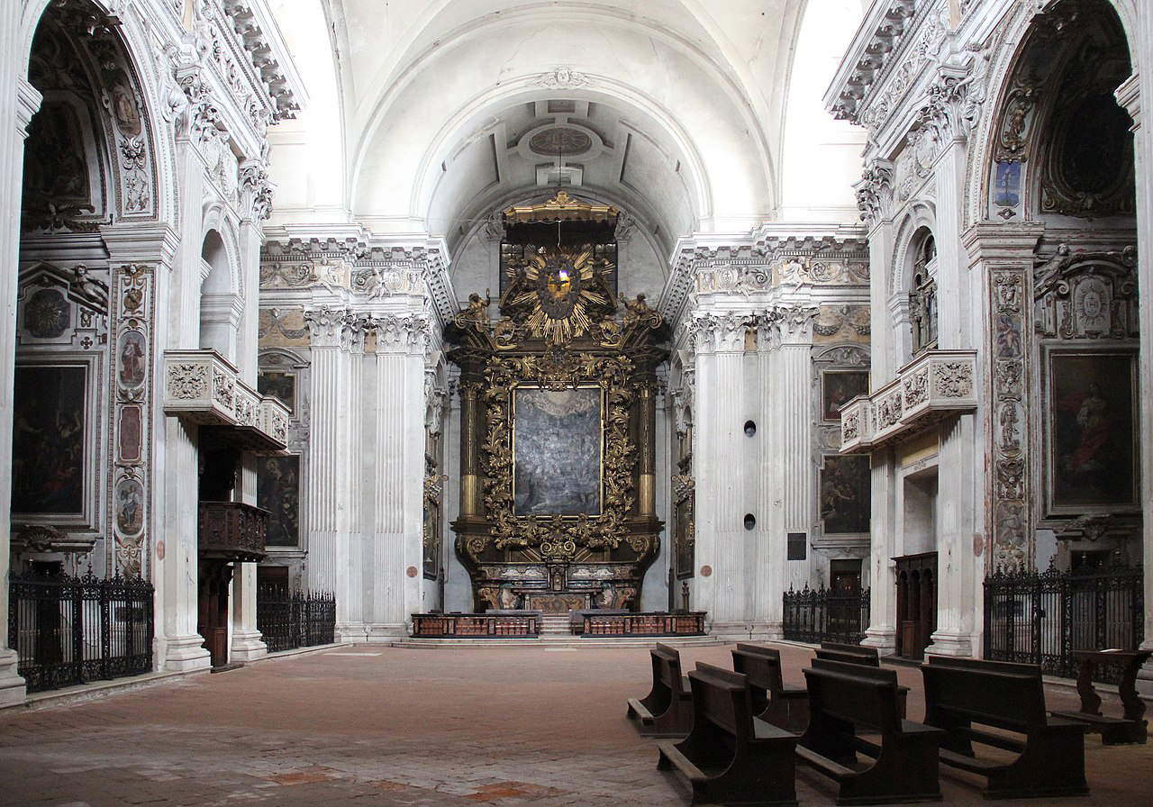 Interno della chiesa di San Marcellino. Foto: Wikimedia/Mattana Interno della chiesa di San Marcellino. Foto: Wikimedia/Mattana
