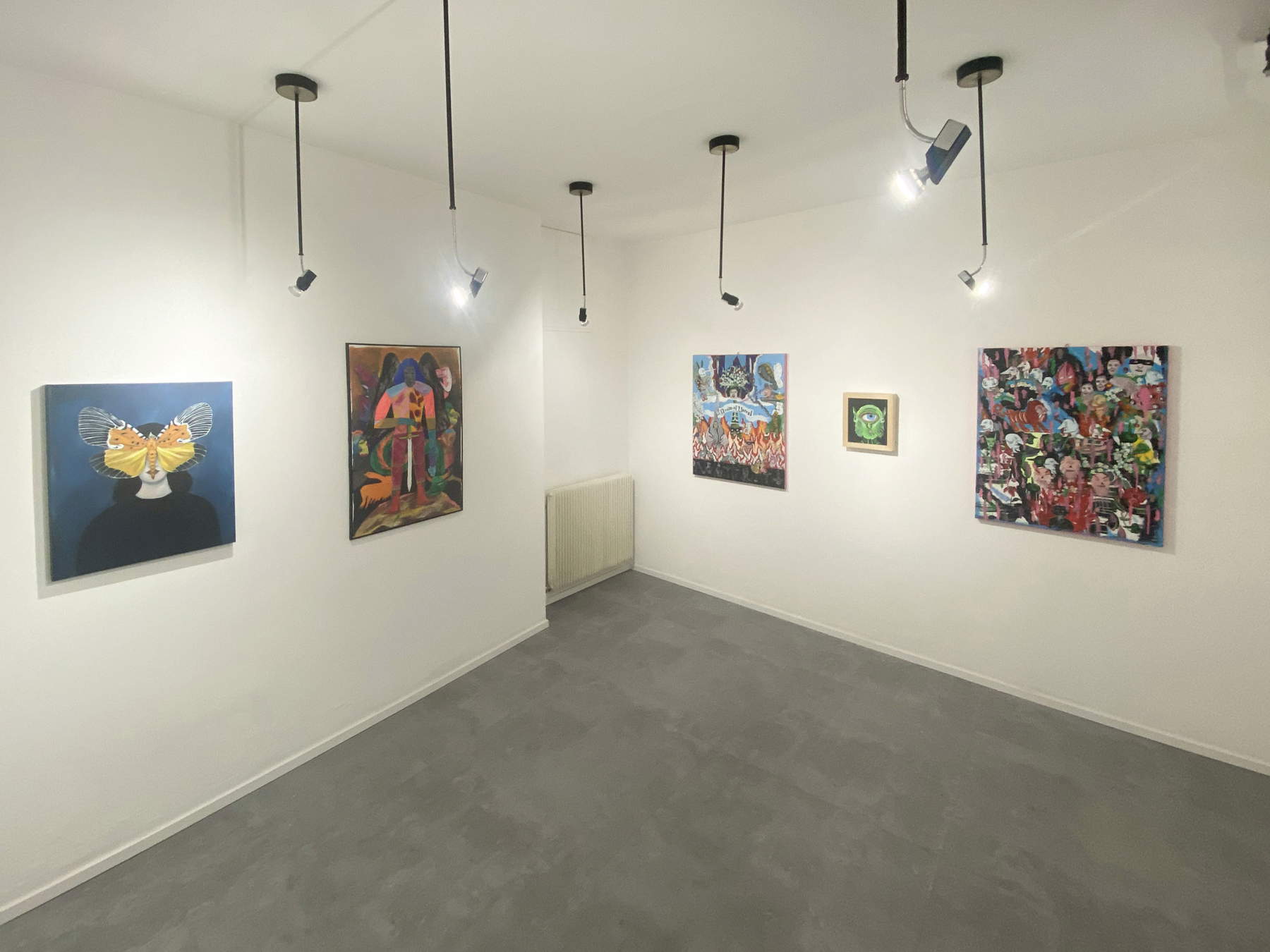 Vista de la exposición Los santos del año 2064 (Trento, Bodega Contemporánea, del 21 de marzo al 30 de junio de 2024) Vista de la exposición Los santos del año 2064 (Trento, Bodega Contemporánea, del 21 de marzo al 30 de junio de 2024)