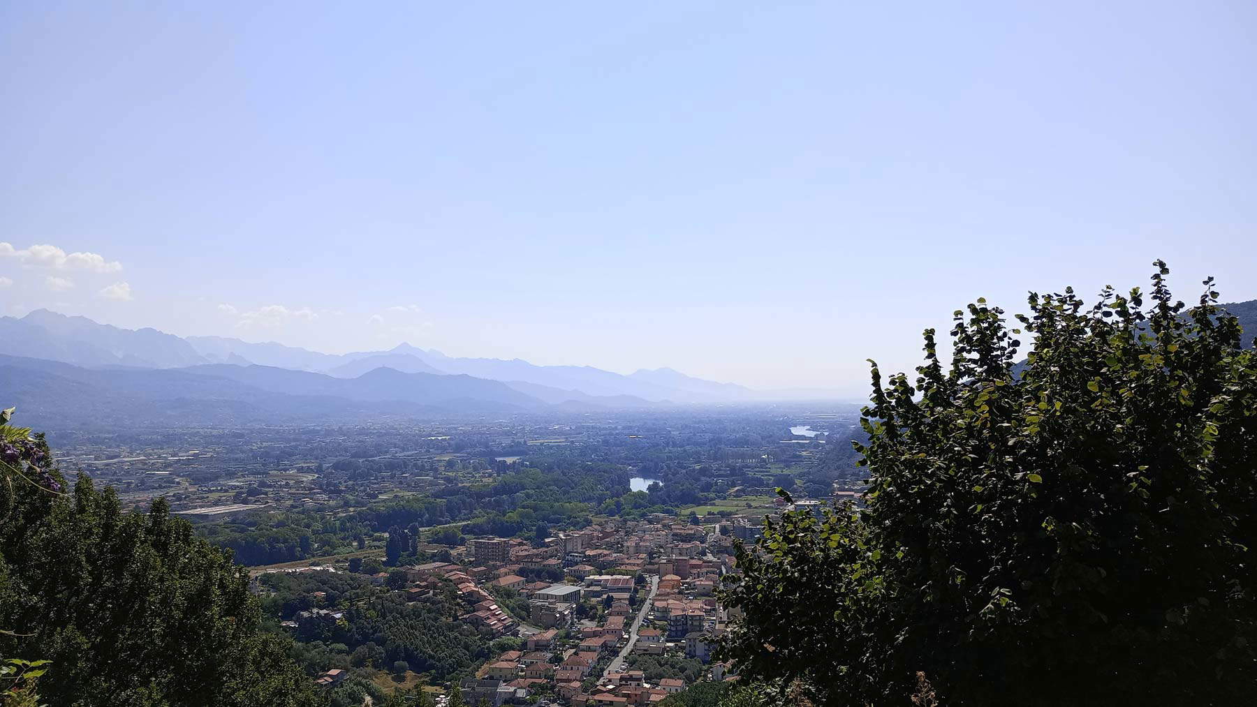 Panorama der Val di Magra Panorama der Val di Magra