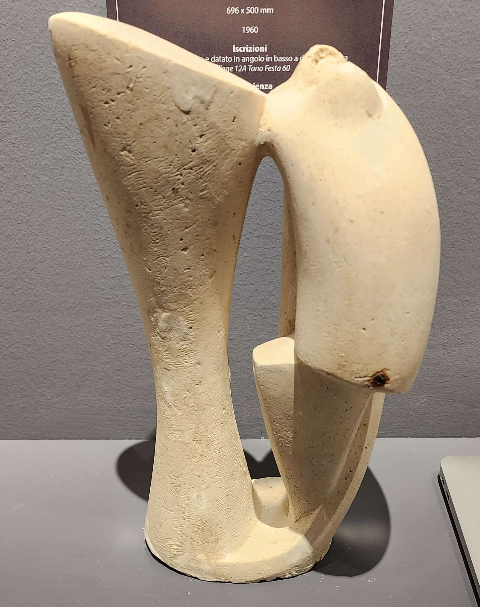 Agustín Cárdenas, Sans titre (1980-1990 ; étude à l'échelle en plâtre, hauteur 27 cm) Agustín Cárdenas, Sans titre (1980-1990 ; étude à l'échelle en plâtre, hauteur 27 cm)