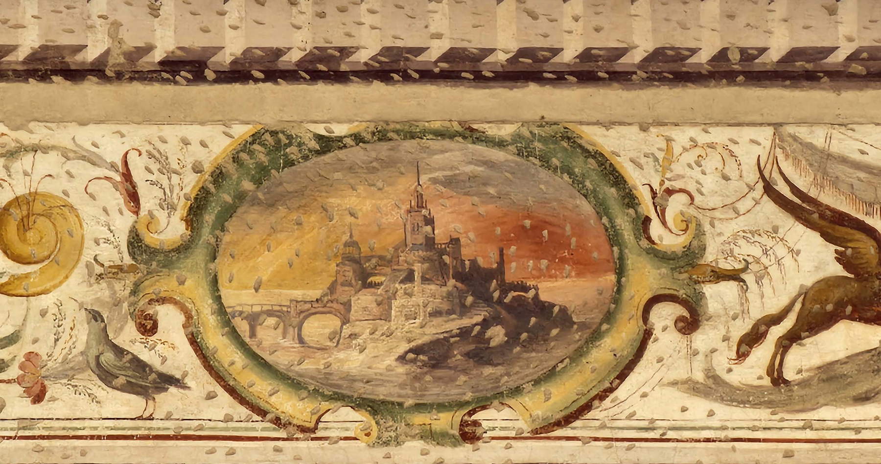 Dettaglio di uno degli affreschi della Loggia Dettaglio di uno degli affreschi della Loggia
