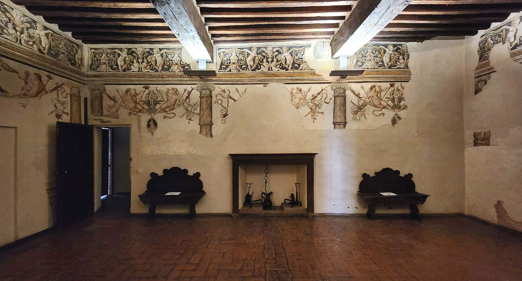 Sala delle donne equilibriste Sala delle donne equilibriste