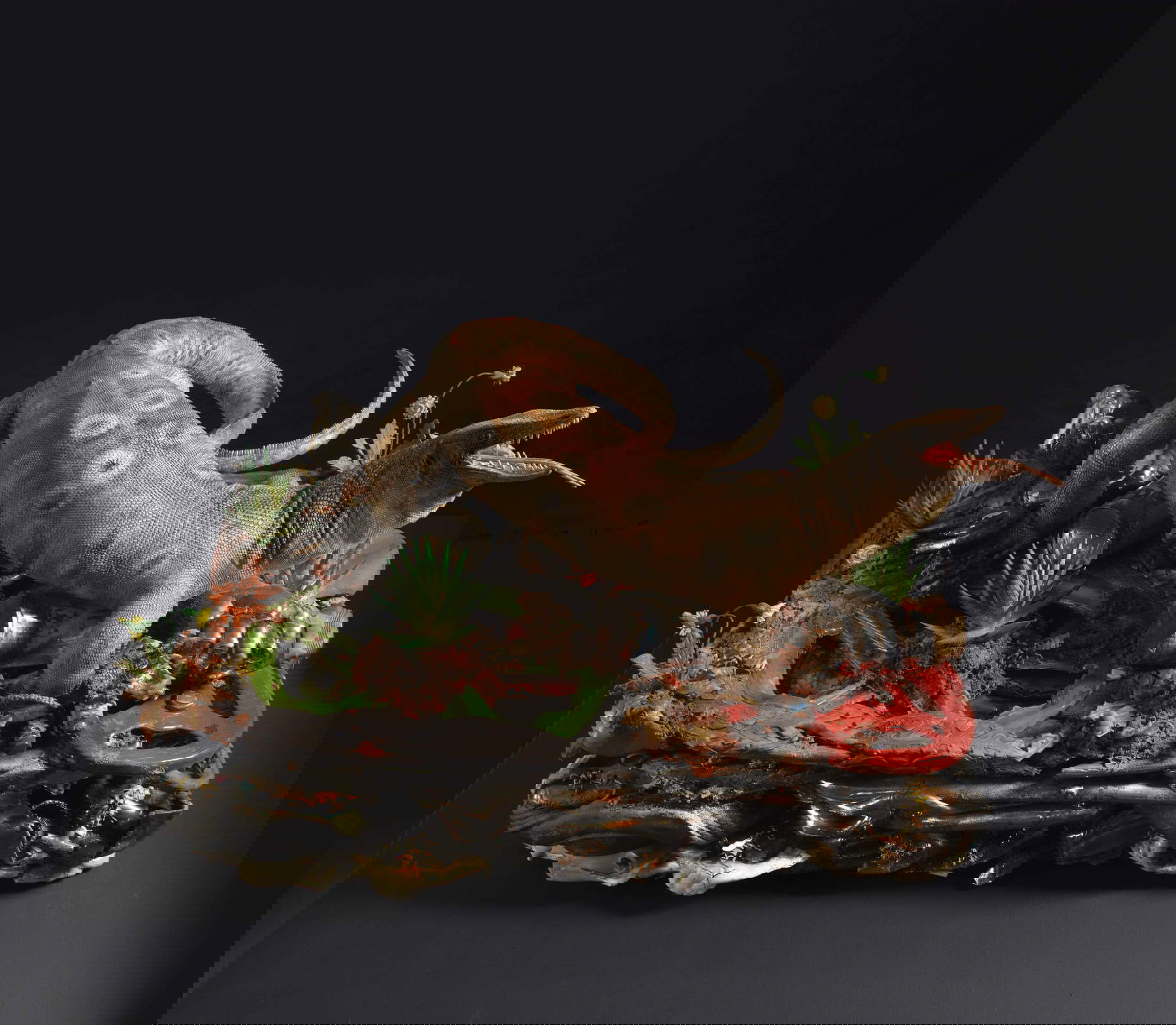 Bertozzi&amp;Casoni, Tempo (polychrome Keramik, 49 x 75 x 50 cm)