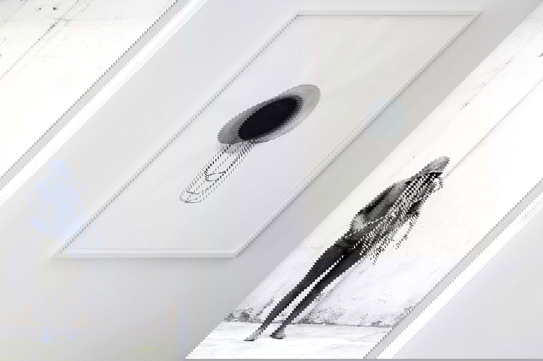 Paolo Grassino, Série zéro et éclipse (2015 ; acrylique et encre sur papier, 70 x 50 cm). Paolo Grassino, Série zéro et éclipse (2015 ; acrylique et encre sur papier, 70 x 50 cm).