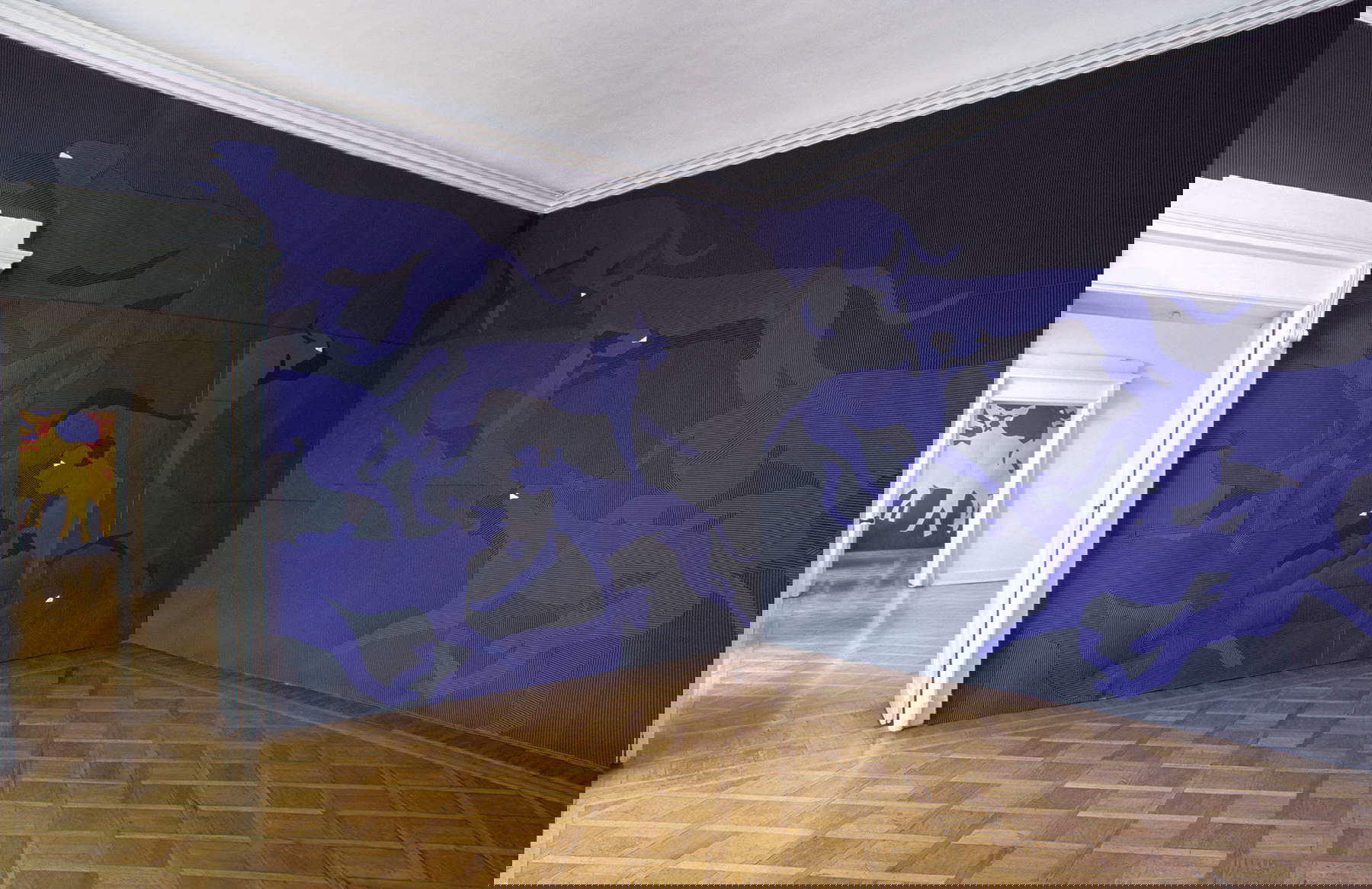 Paolo Grassino, Perennial Themes : Dogs (2002 ; éponge synthétique sur nylon, 350 x 1300 cm) Paolo Grassino, Perennial Themes : Dogs (2002 ; éponge synthétique sur nylon, 350 x 1300 cm)