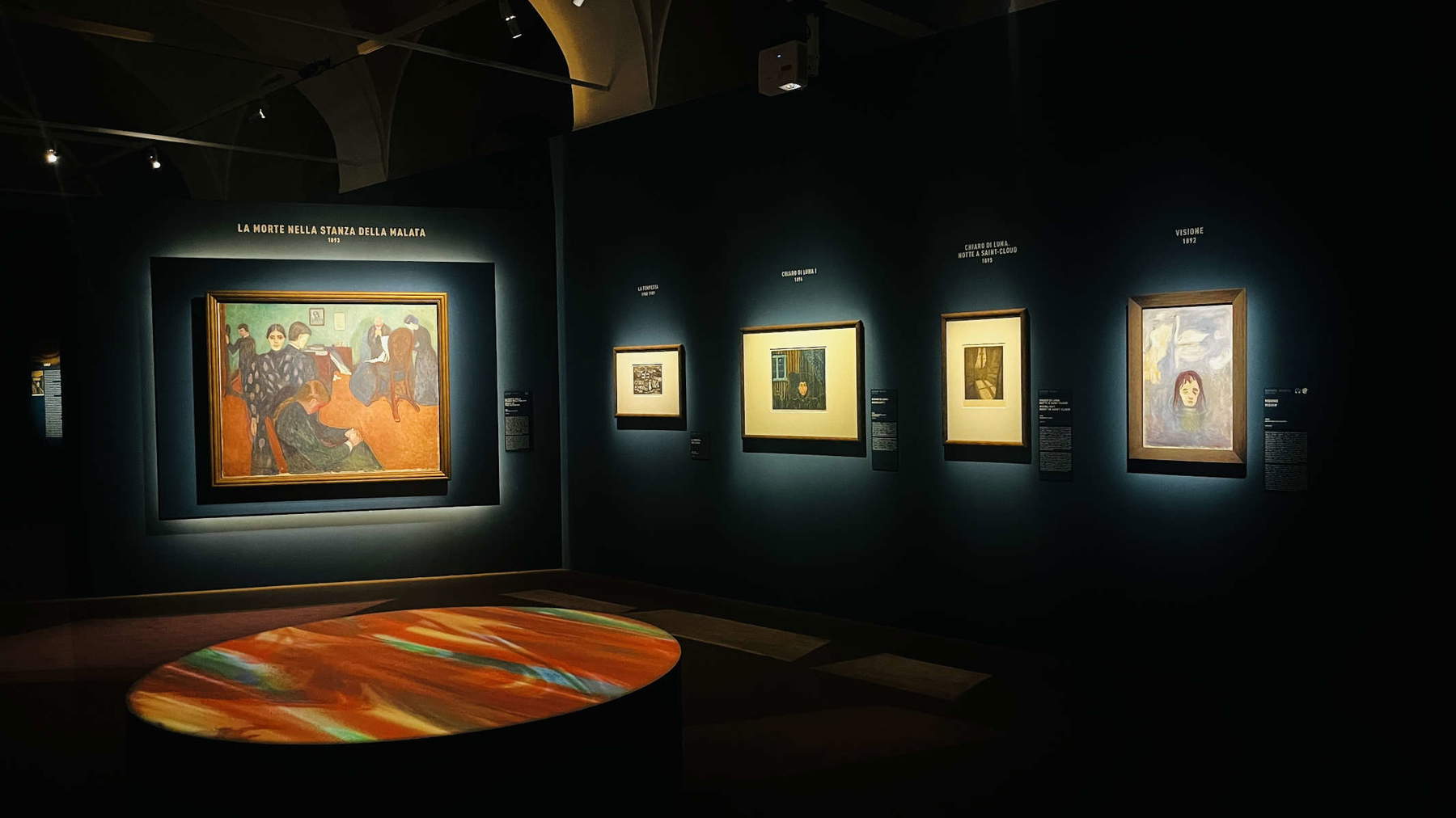 Allestimenti della mostra Munch. Il grido interiore. Foto: Arthemisia