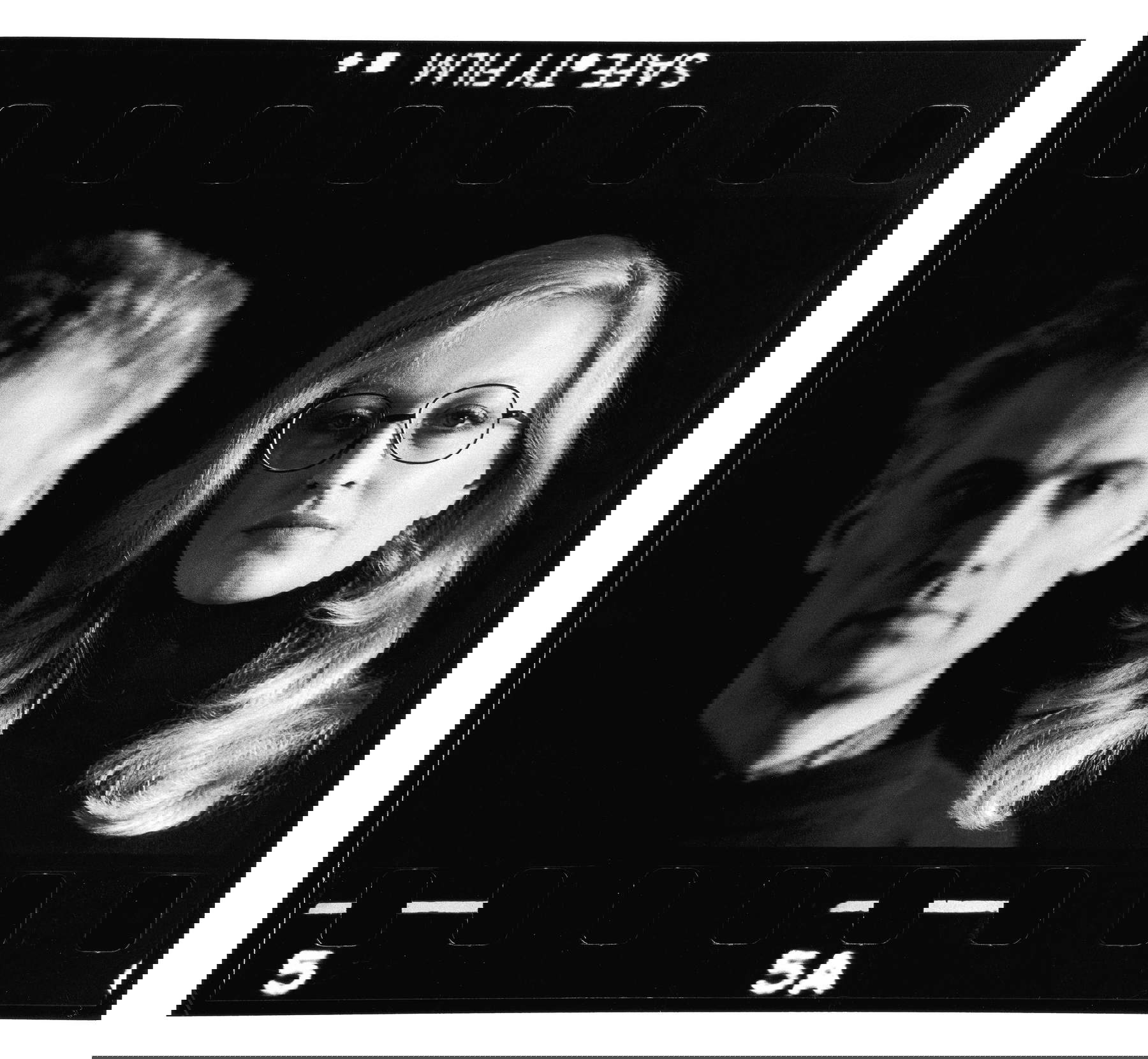 Ugo Mulas, Verification 13. Self-portrait with Nini. To Melina and Valentina (1972). Photographs Ugo Mulas&copy; Eredi Ugo Mulas. All rights reserved. By permission of Archivio Ugo Mulas, Milan - Galleria Lia Rumma, Milan/Naples.