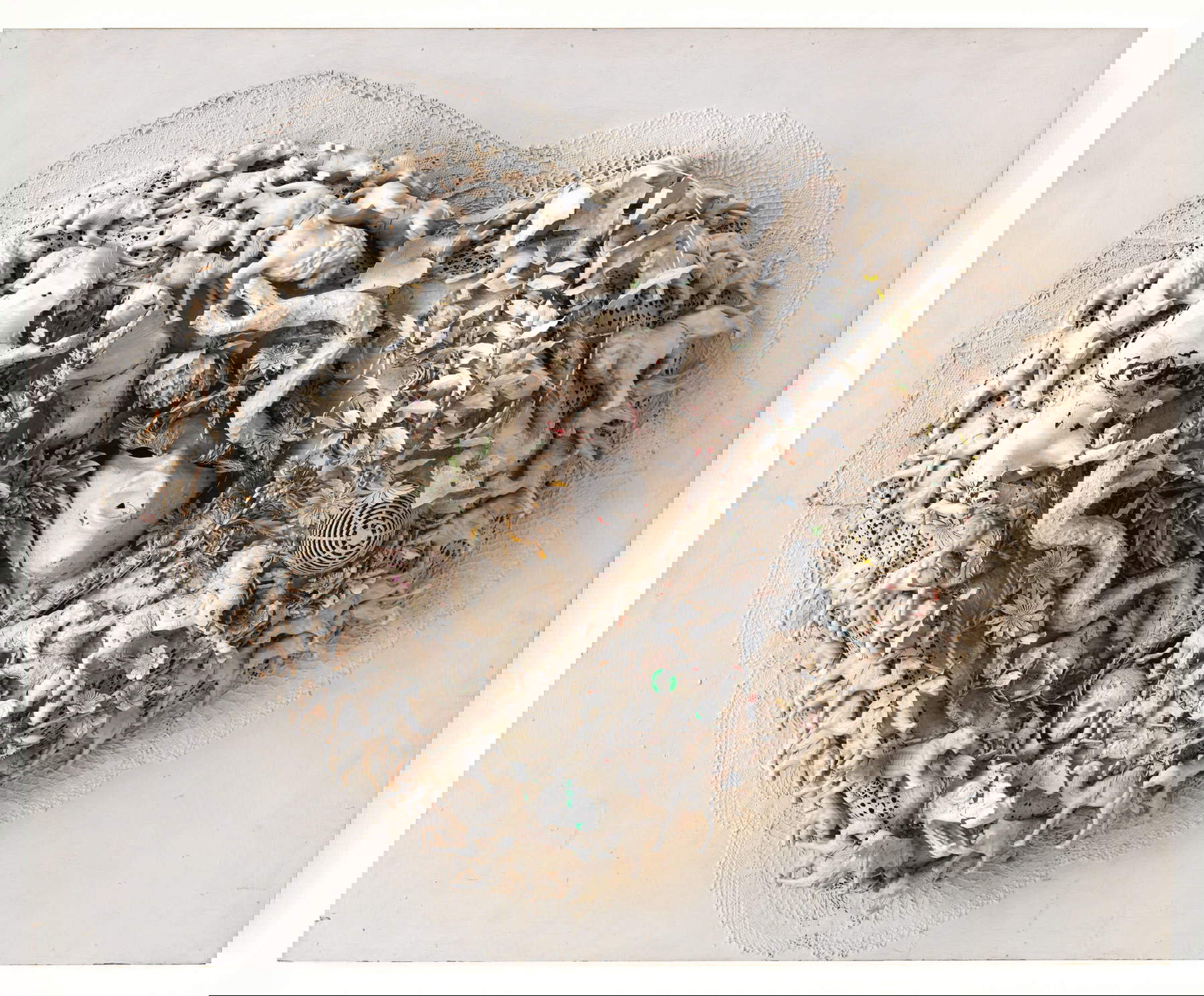 Niki de Saint Phalle, Corazón (1963; Colección privada). Cortesía de Galerie Georges-Philippe et Nathalie Vallois &amp; Niki Charitable Art Foundation &copy; 2024 Niki Charitable Art Foundation. Fotografía: Andr&eacute; Morin