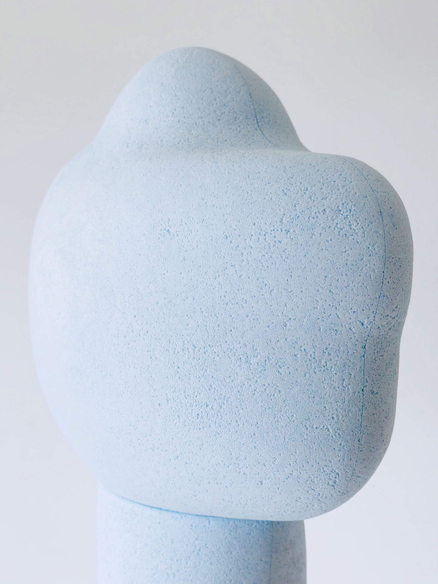 Alice Ronchi, Love keepers (2022-2023; expanded polystyrene, 420 x 180 x 270 cm). Photo: Lorenzo Mariotti