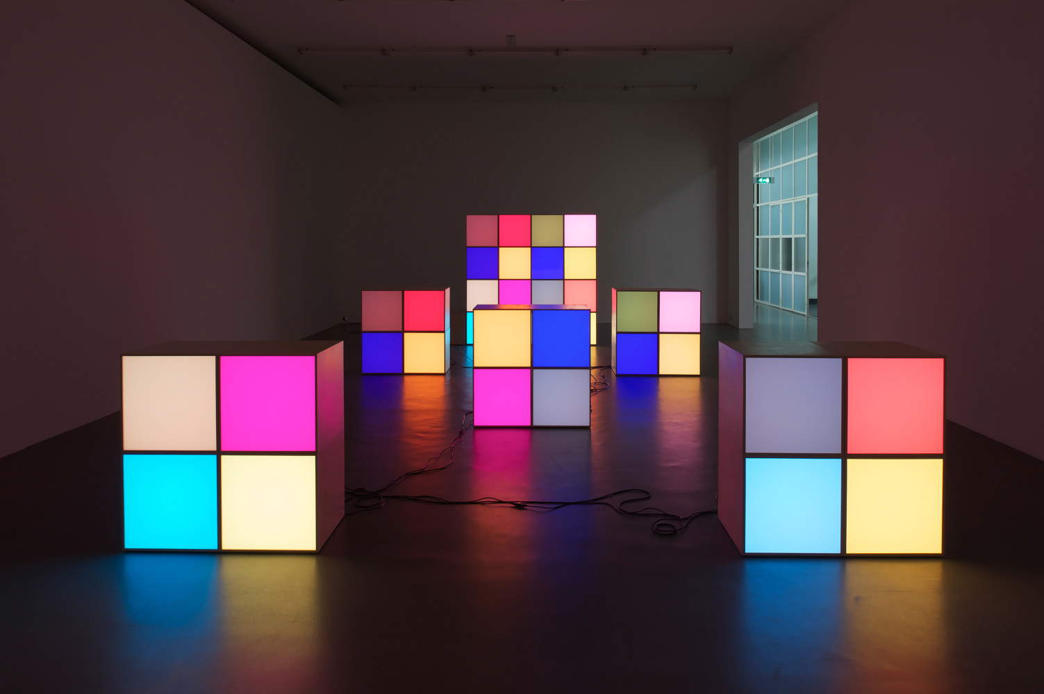 Alcune Pixel Box di Angela Bulloch esposte a Rotterdam nel 2012. Foto: Galerie Eva Presenhuber Alcune Pixel Box di Angela Bulloch esposte a Rotterdam nel 2012. Foto: Galerie Eva Presenhuber