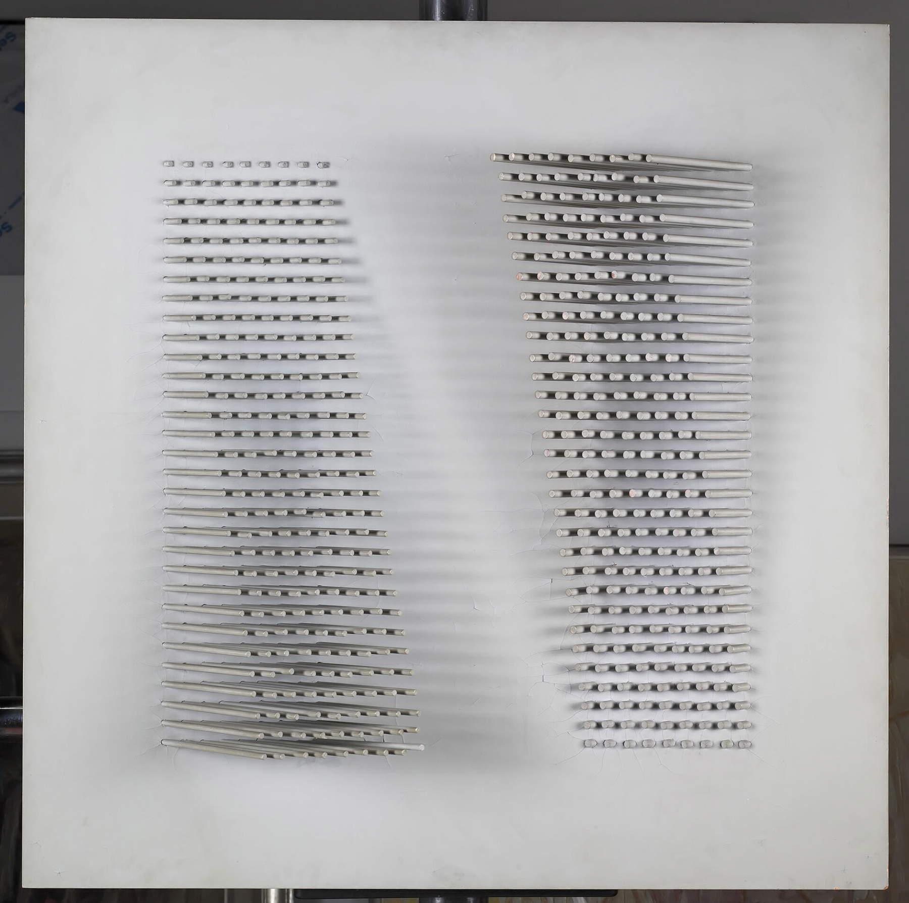 Antonio Scaccabarozzi, Senza titolo (fustelli di legno; Collezione privata)