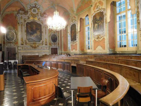 The reality: the law room of the University Palace, Genoa