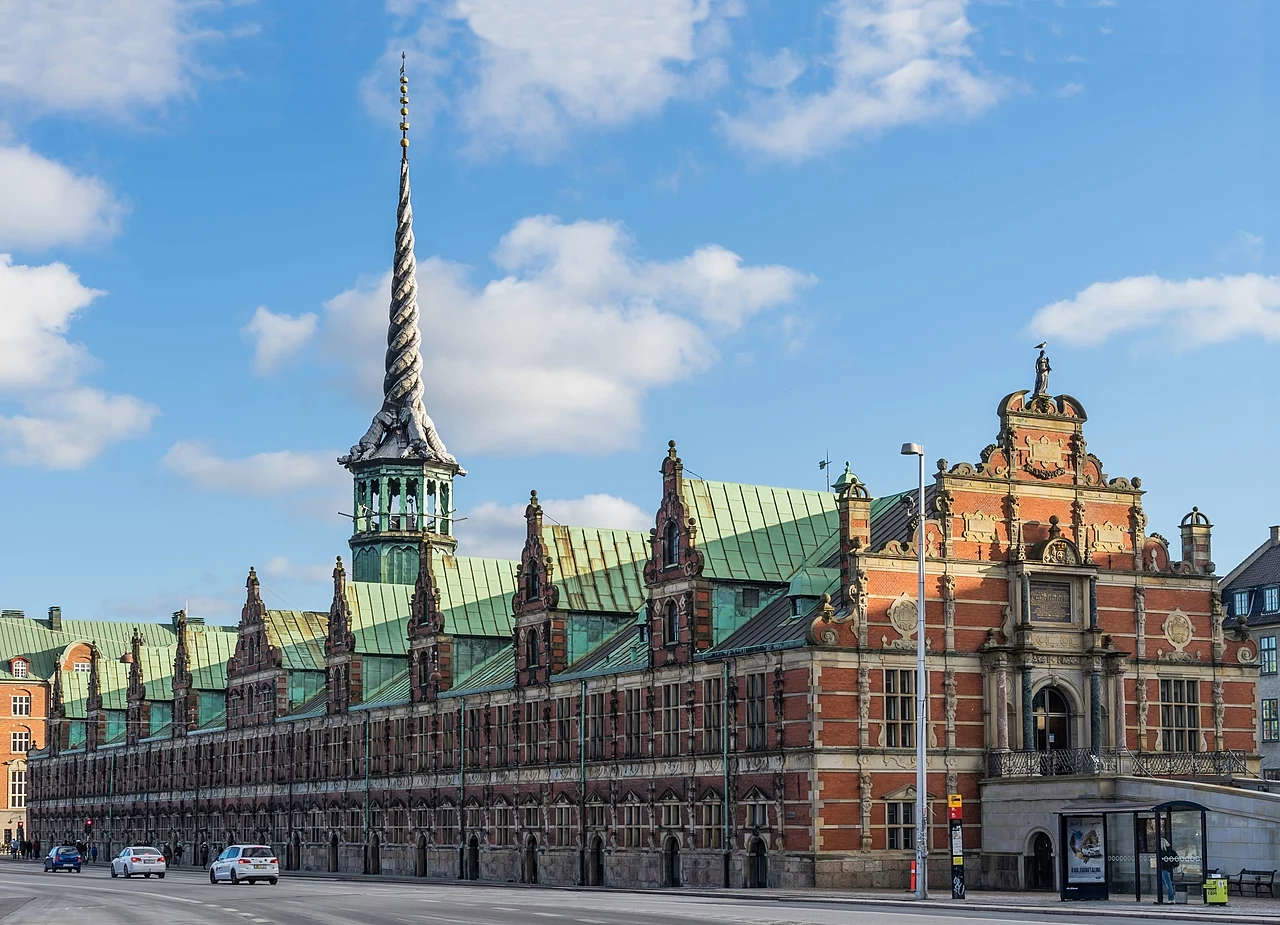 Borsa di Copenaghen. Foto: Wikimedia/Jebulon