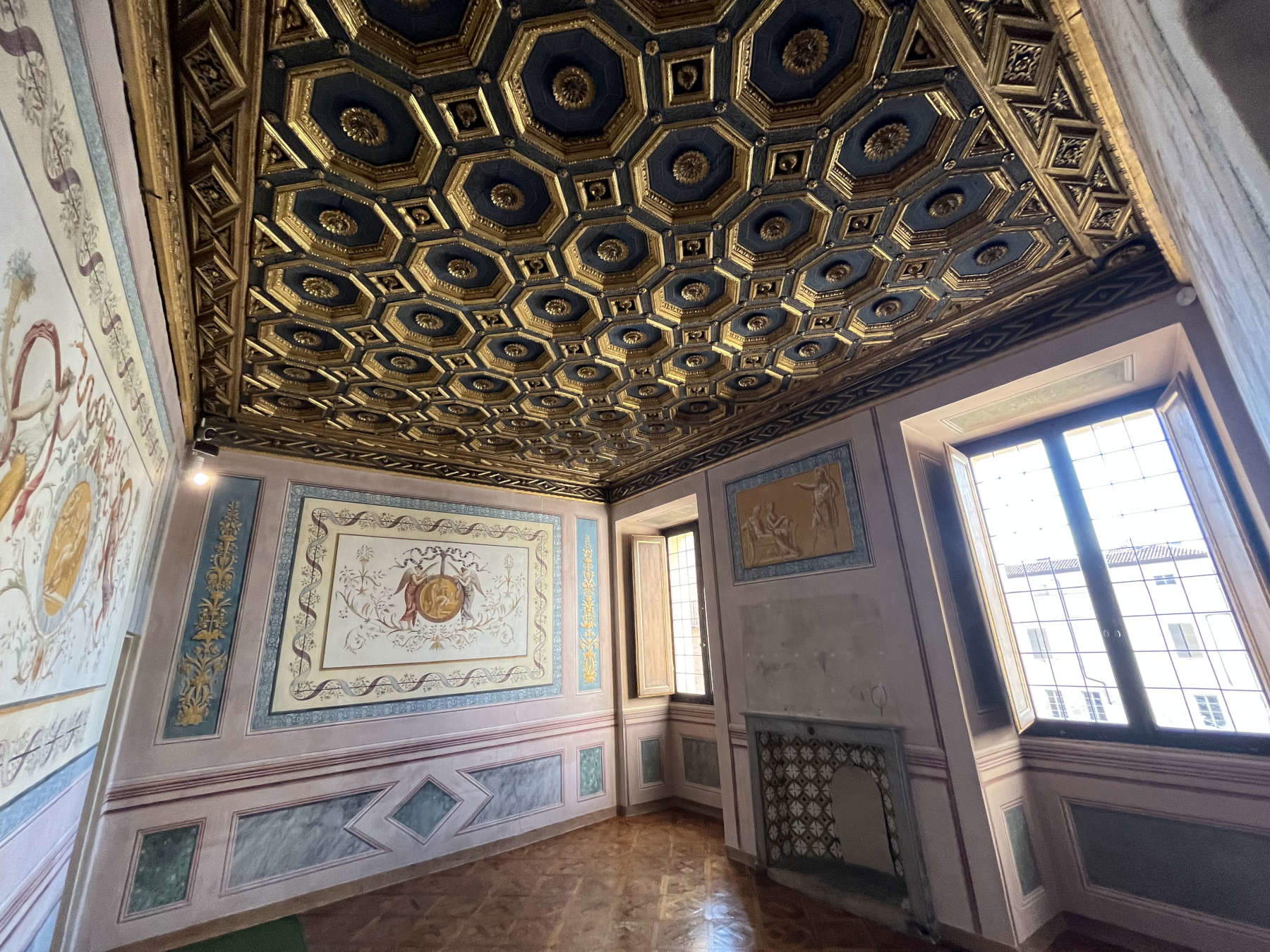 Mantua, los camerinos neoclásicos del Palacio Ducal, descubiertos el año pasado, abiertos al público