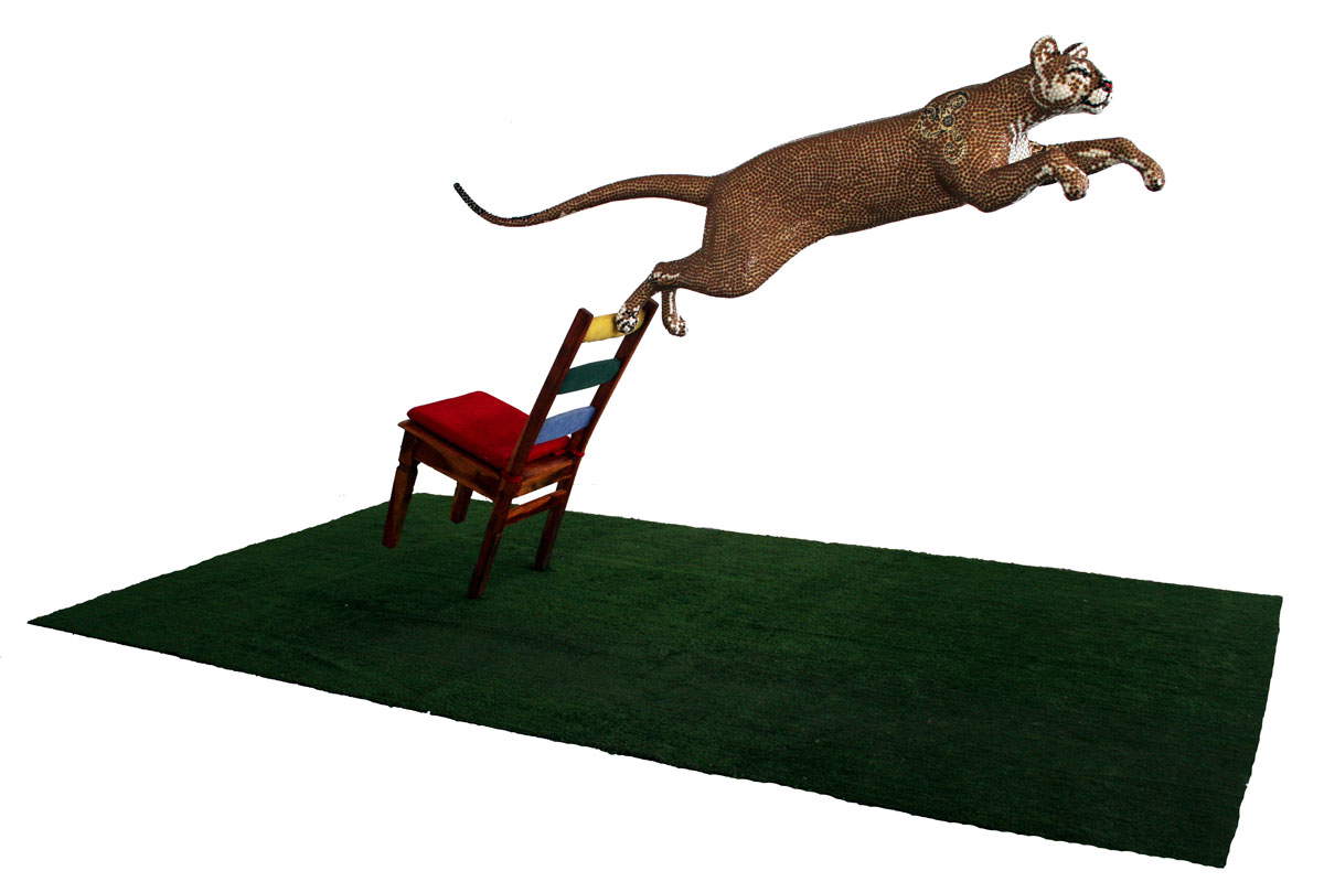 Carlo Pasini, Arc en ciel (2012 ; sculpture mixte avec mosaïque, 243 × 173 × 62 cm ; Collection de l'artiste, Pavie) Carlo Pasini, Arc en ciel (2012 ; sculpture mixte avec mosaïque, 243 × 173 × 62 cm ; Collection de l'artiste, Pavie)