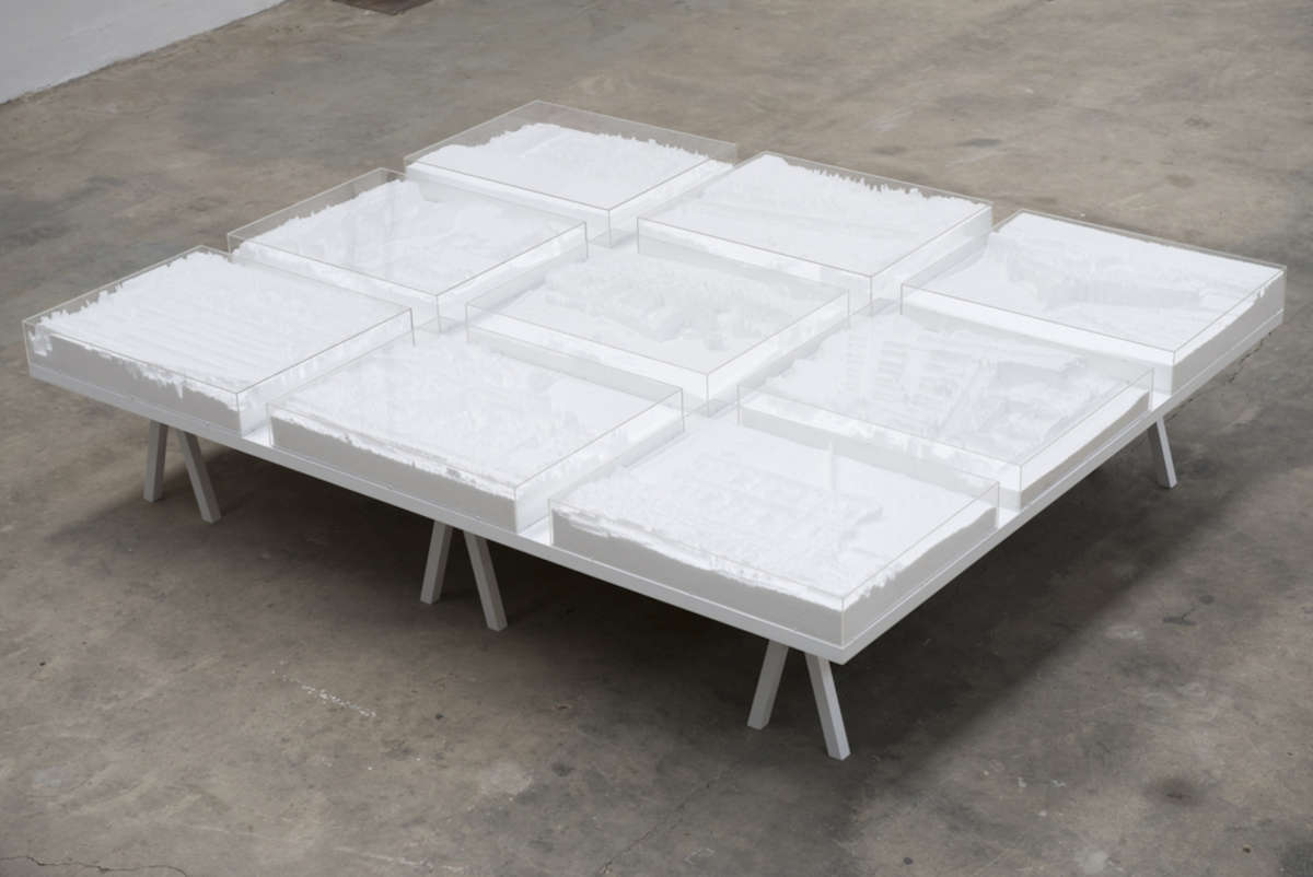 Carlos Garaicoa, Foto-topografía/ Photo-topographie (Esquina de Tejas, 20 de Mayo y Estévez, Cuatro Caminos, Calzada de Monte y Matadero, La Havane, Ufo, La Havane, Oficios y Santa Clara, Columnata Monte y San Joaquín, La Habana, Vieja Linda, La Habana, Avenida del Puerto y Luz) (2012 ; 9 photographies transférées sur polystyrène, 80 x 100 cm chacune). Carlos Garaicoa, Foto-topografía/ Photo-topographie (Esquina de Tejas, 20 de Mayo y Estévez, Cuatro Caminos, Calzada de Monte y Matadero, La Havane, Ufo, La Havane, Oficios y Santa Clara, Columnata Monte y San Joaquín, La Habana, Vieja Linda, La Habana, Avenida del Puerto y Luz) (2012 ; 9 photographies transférées sur polystyrène, 80 x 100 cm chacune).