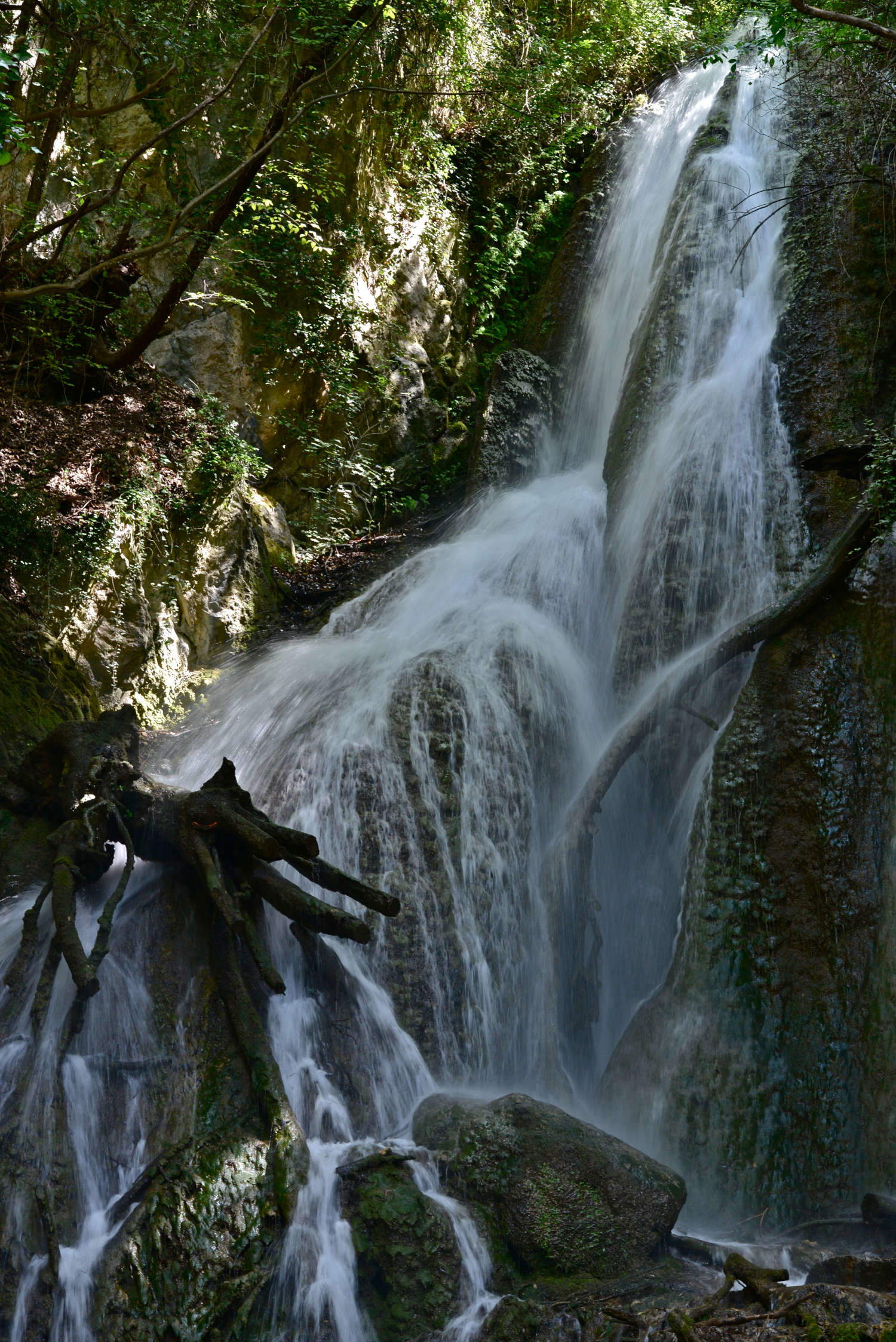 Menotre Falls Menotre Falls