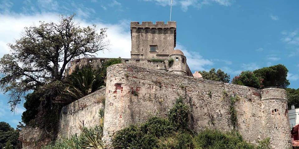 Al Castello di San Terenzo la mostra di Spaletra e Cozzani sull'arte di plasmare e di essere plasmati