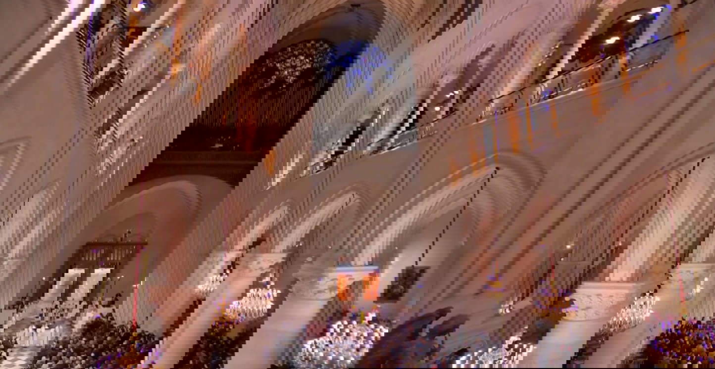 Cerimonia di riapertura di Notre Dame