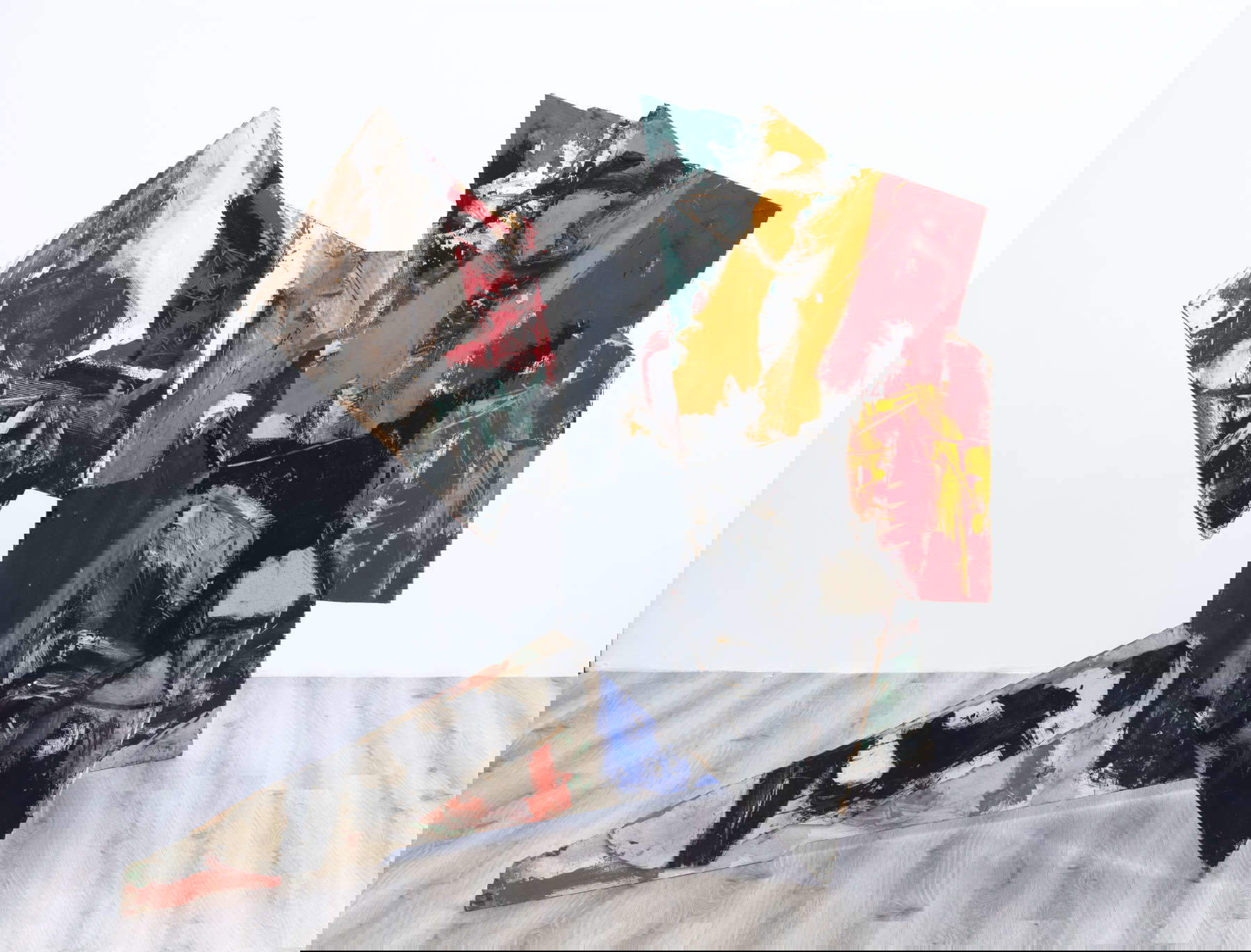 Emilio Vedova, Plurimo - A (1962; colori acrilici vinilici, pastello su elementi di legno polifrontali, cerniere in ferro, 157 x 110 x 219 cm; Venezia, Fondazione Emilio e Annabianca Vedova) Emilio Vedova, Plurimo - A (1962; colori acrilici vinilici, pastello su elementi di legno polifrontali, cerniere in ferro, 157 x 110 x 219 cm; Venezia, Fondazione Emilio e Annabianca Vedova)