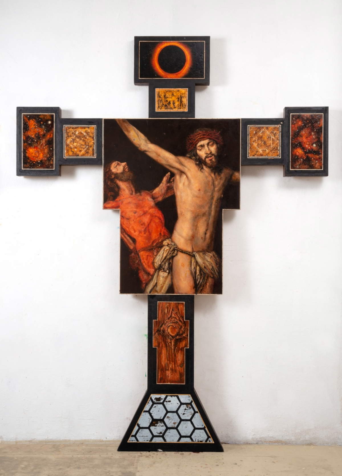 Federico Guida, Cross #2 (2019-2021; oil on linen canvas applied on wood, 238 x 180 x 5 cm)