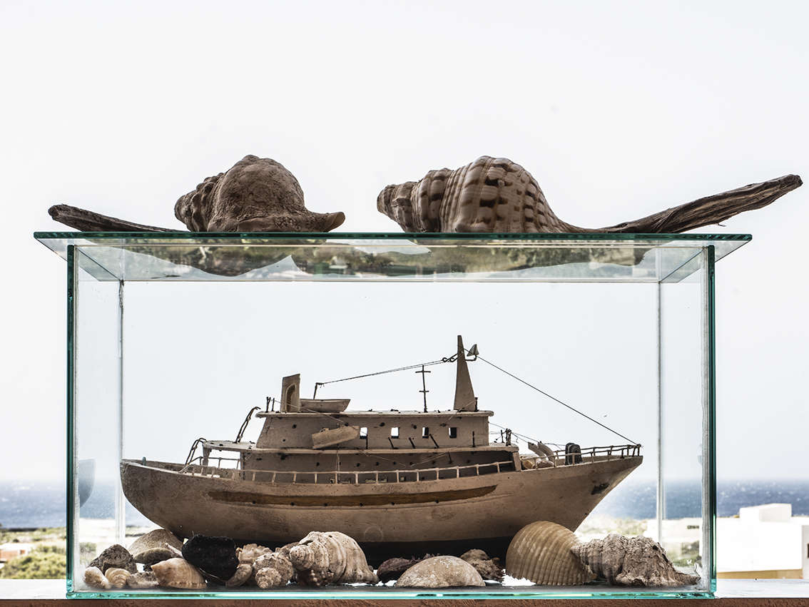 Filippo Romano, Linosa (2024; stampa fine art su carta cotone). Foto ©Filippo Romano, tutti i diritti riservati. Su concessione di Filippo Romano Studio, Milano Filippo Romano, Linosa (2024; stampa fine art su carta cotone). Foto ©Filippo Romano, tutti i diritti riservati. Su concessione di Filippo Romano Studio, Milano
