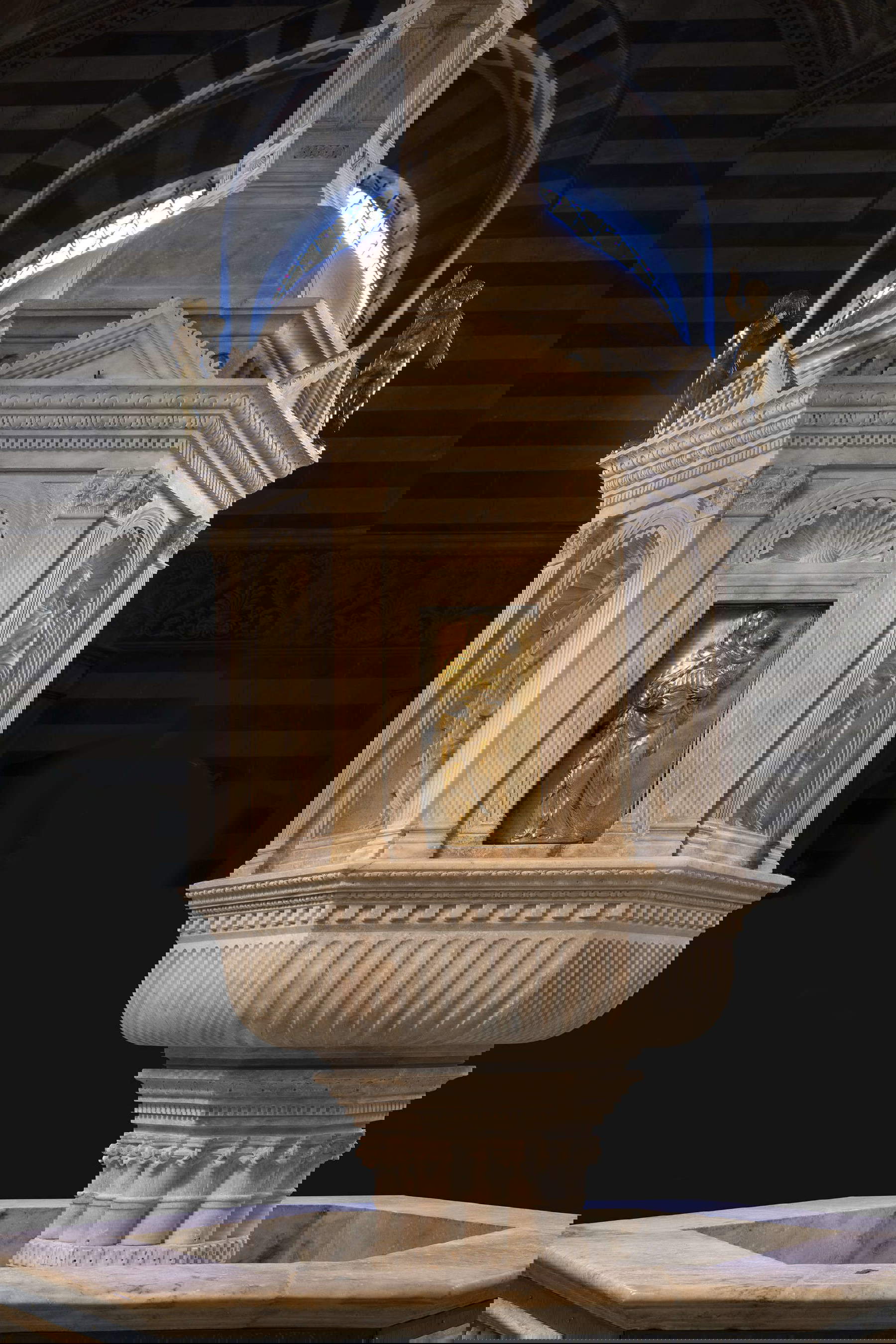 Tabernacolo, dopo il restauro. Foto: Bruno Bruchi