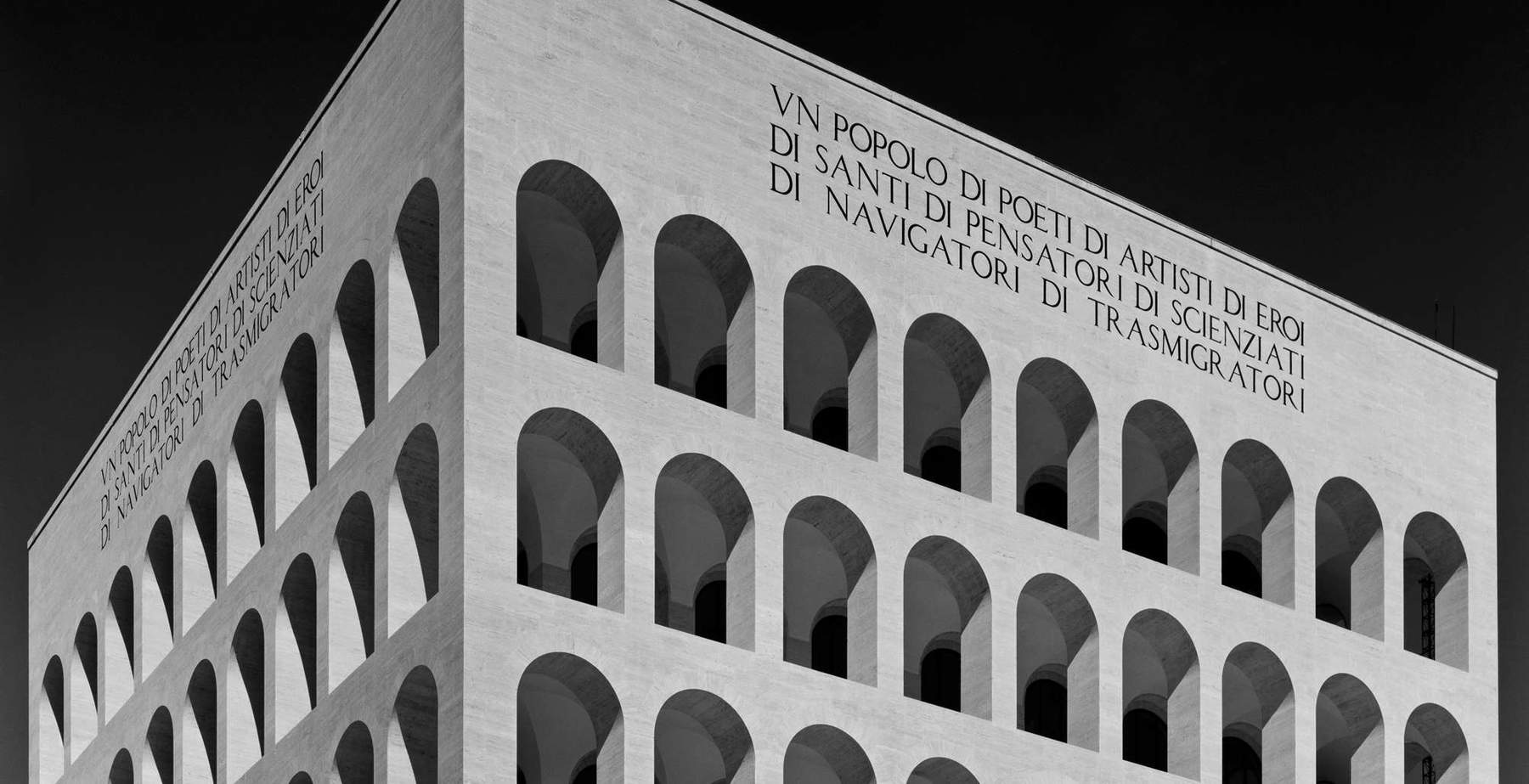 An exhibition in Rome showcases the vision of the Eternal City according to Gabriele Basilico