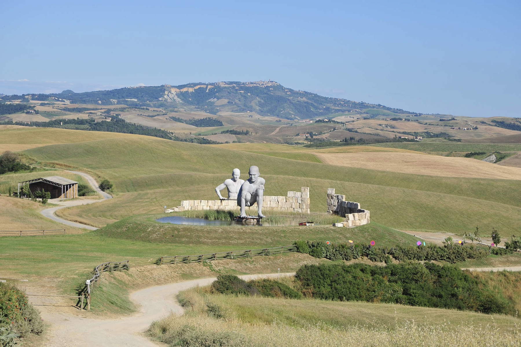 La Vera Storia Dei Giganti Di Peccioli
