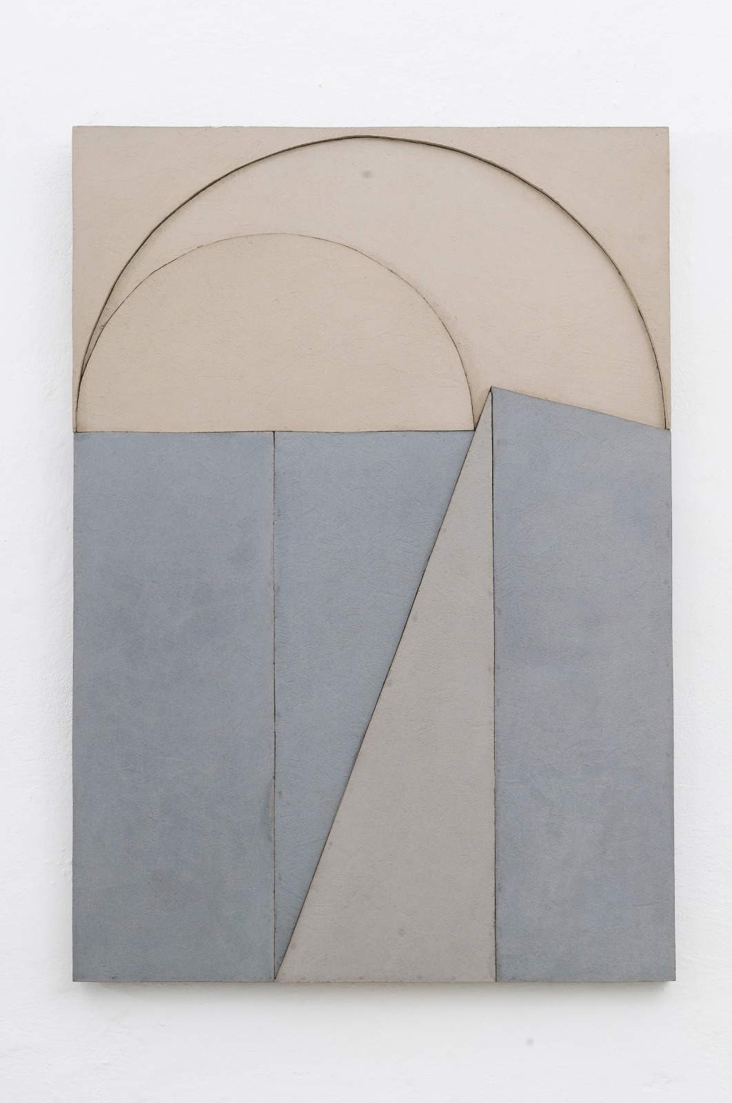 Giuseppe Uncini, Logement 33 B (1983 ; béton et bois stratifié, 100 x 70 cm) Giuseppe Uncini, Logement 33 B (1983 ; béton et bois stratifié, 100 x 70 cm)