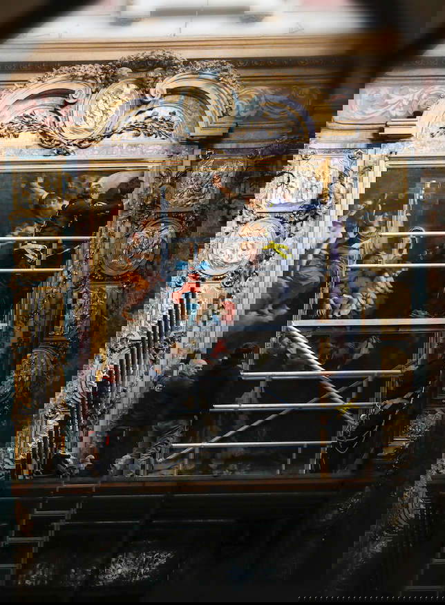 Transport der Rosenkranzmadonna von Guercino Transport der Rosenkranzmadonna von Guercino