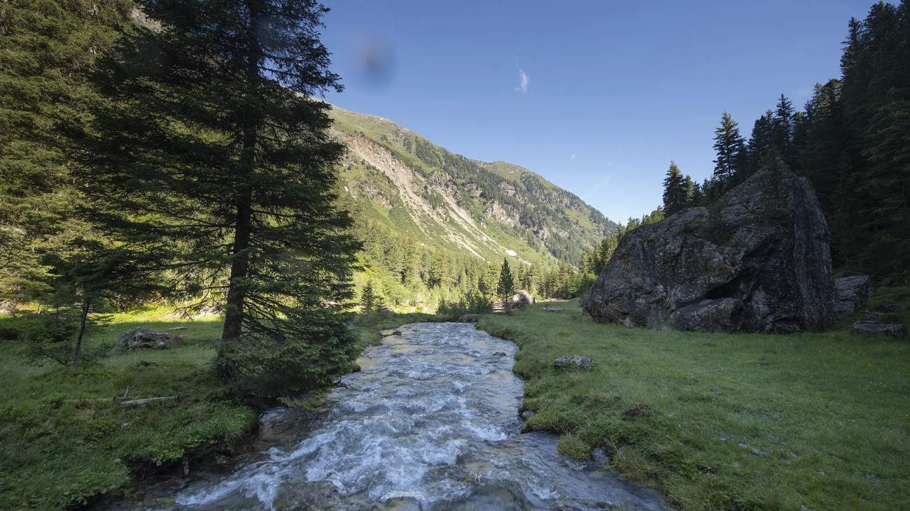 Österreich, ein neuer Wanderweg in Hall-Wattens auf den Spuren von Berglegenden