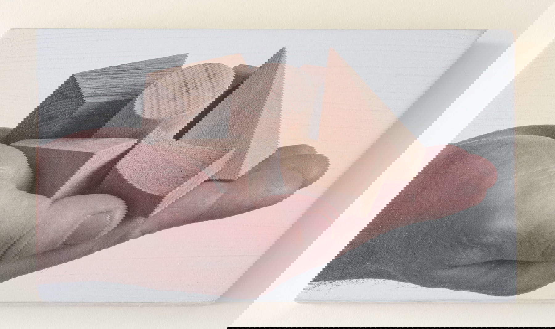 Hans Demeulenaere, Right Brain Talks To The Left Hand (2023; digital print on wood). Courtesy of the artist Hans Demeulenaere, Right Brain Talks To The Left Hand (2023; digital print on wood). Courtesy of the artist