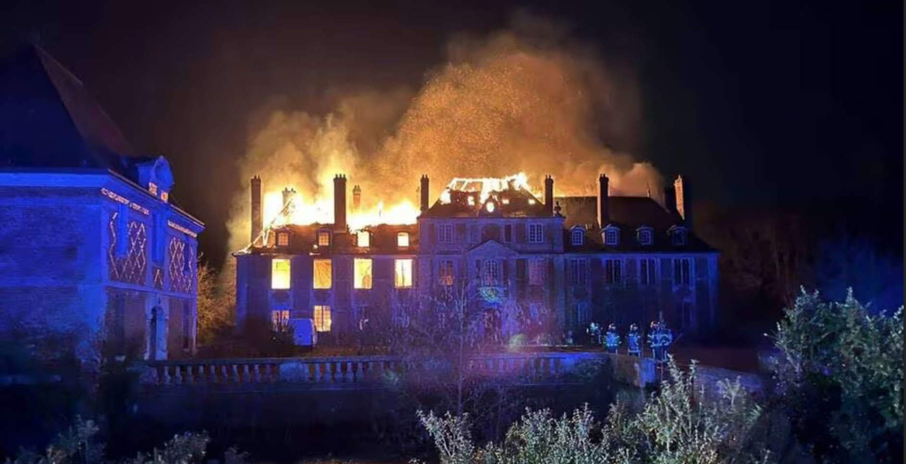 France, fire destroys 17th century chateau in Serquigny