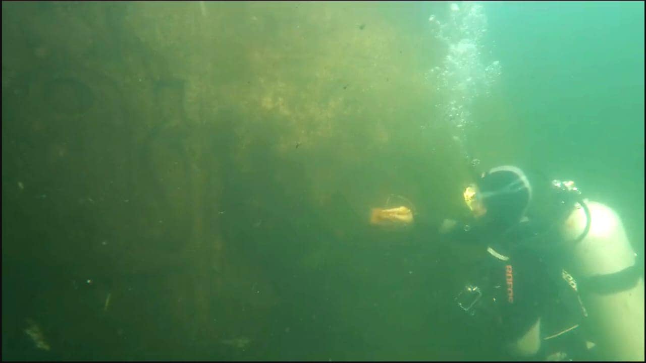 Sculptures découvertes sous les eaux du Nil Sculptures découvertes sous les eaux du Nil