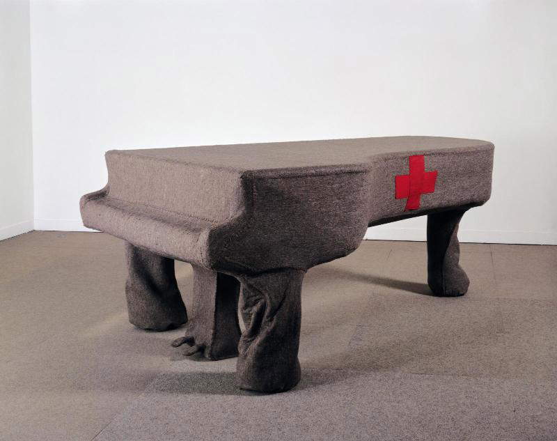 Joseph Beuys, Infiltration homogène pour piano à queue (1966)