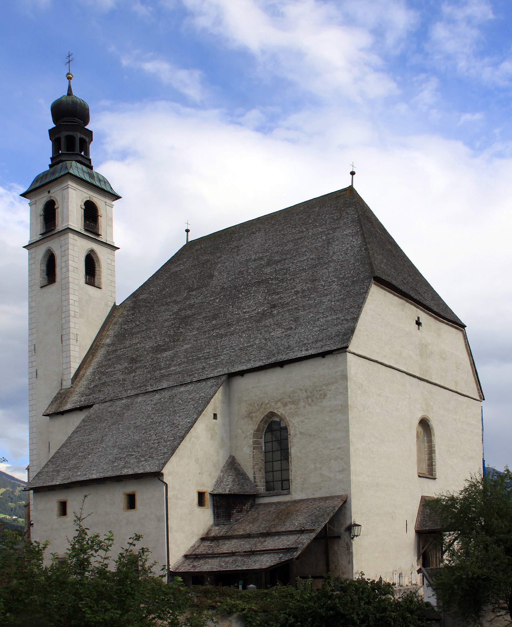 Pfarrkirche Kitzbühel. Foto: Wikimedia/Martinp1 Pfarrkirche Kitzbühel. Foto: Wikimedia/Martinp1
