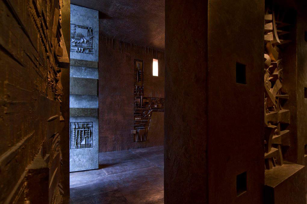 Arnaldo Pomodoro's labyrinth. Photo: Arnaldo Pomodoro Foundation Arnaldo Pomodoro's labyrinth. Photo: Arnaldo Pomodoro Foundation