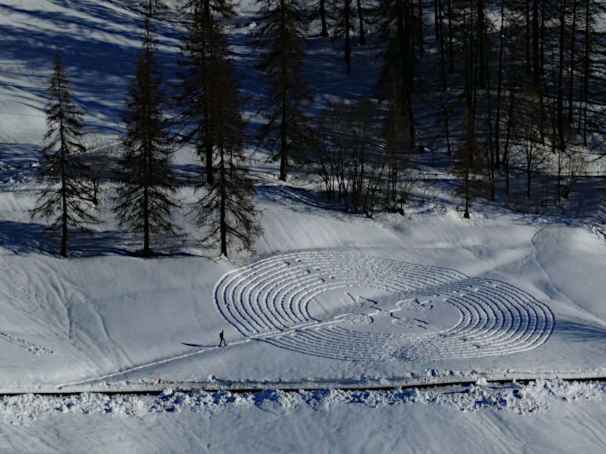 The Snow Labyrinth of Chamois, Women's Labyrinth 2024. Photo: Gian Mario Navillod