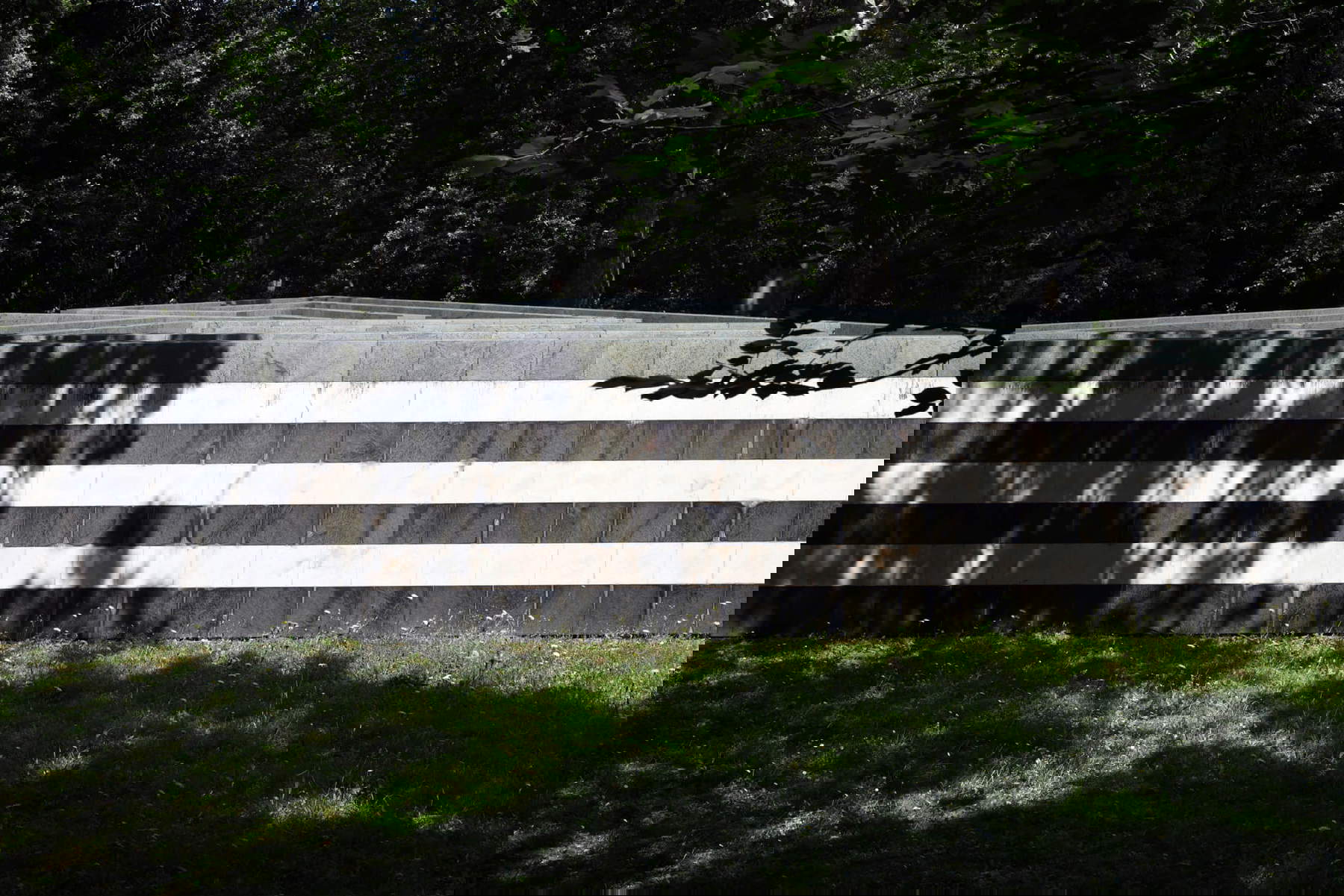 Robert Morris' Labyrinth at Celle Farm - Gori Collection Robert Morris' Labyrinth at Celle Farm - Gori Collection