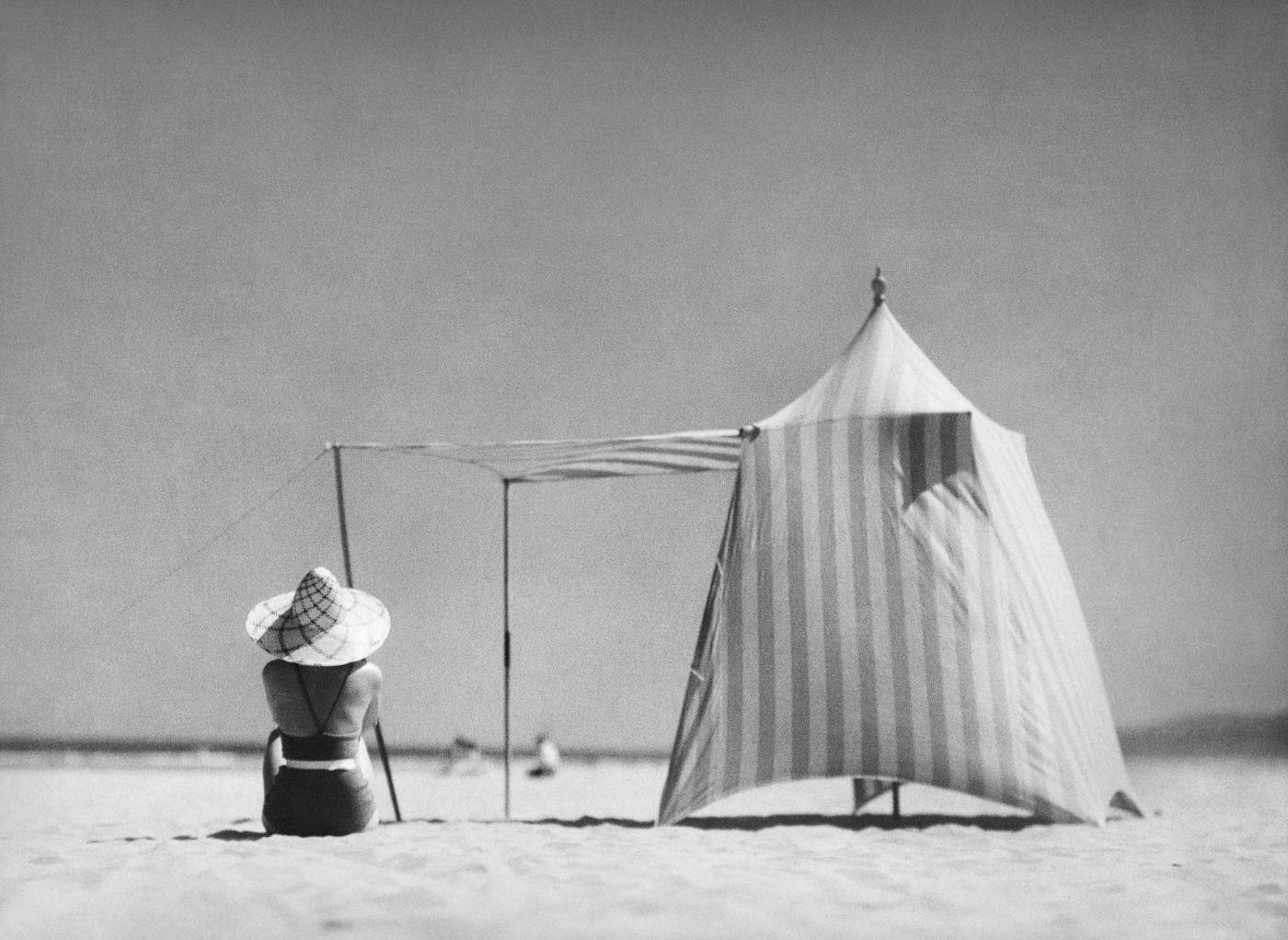 Jacques Henri Lartigue, Marcelle Paolucci, known as Coco Hendaye, 1934 © Jacques Henri Lartigue © Ministère de la Culture (France), MPP / AAJHL