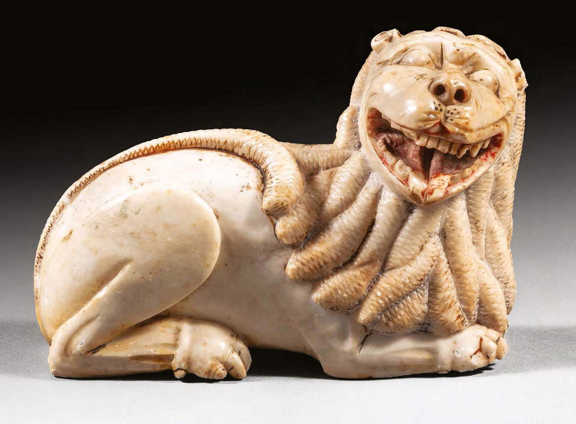 Leone (Perù, XVII secolo; pietra di Huamanga, 13 x 19 cm). Presentato da: Galleria di Dario Ghio Leone (Perù, XVII secolo; pietra di Huamanga, 13 x 19 cm). Presentato da: Galleria di Dario Ghio