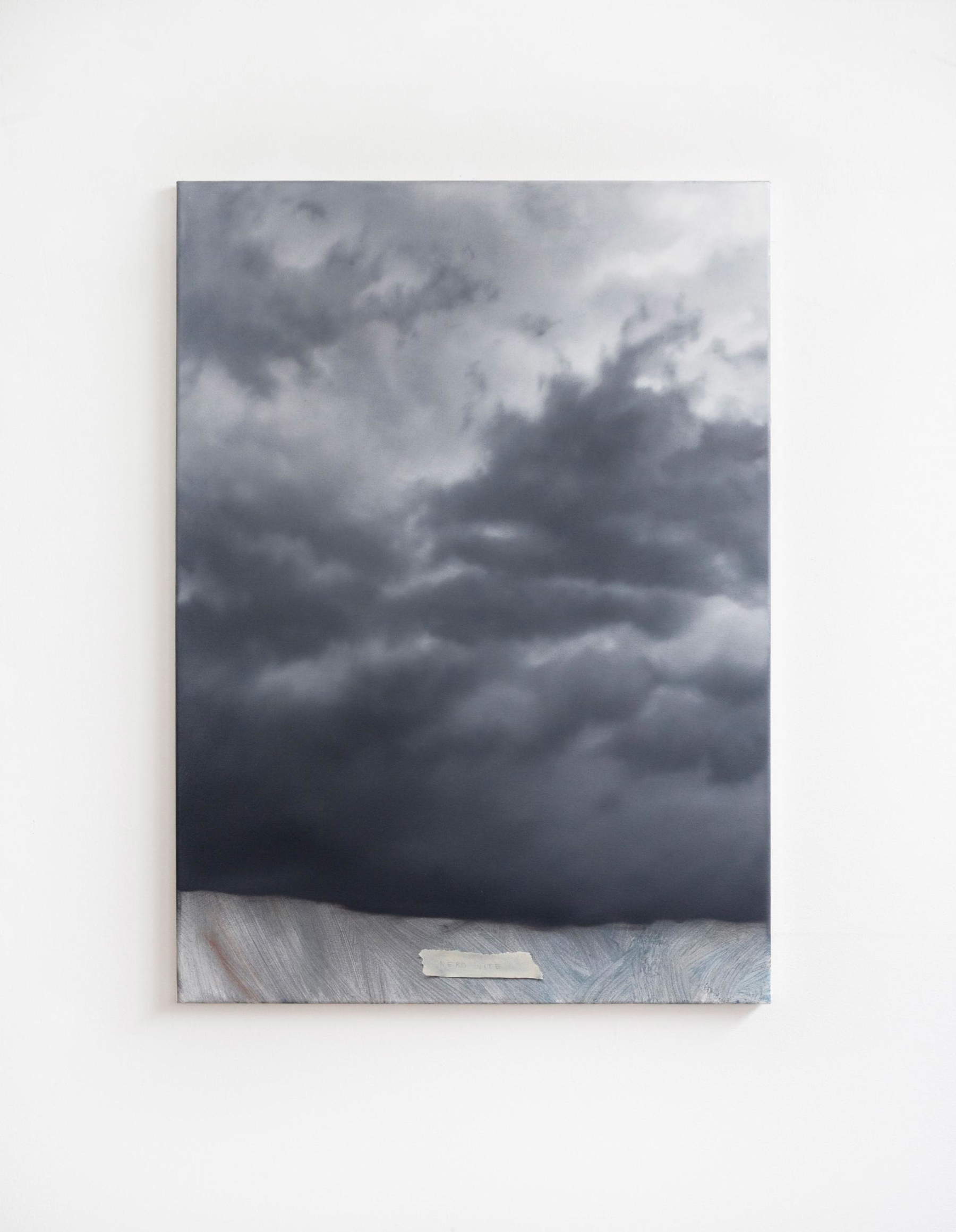 Linda Carrara, (nero vite) (2023; olio e acrilico su tela, 70 x 50 cm) Linda Carrara, (nero vite) (2023; olio e acrilico su tela, 70 x 50 cm)