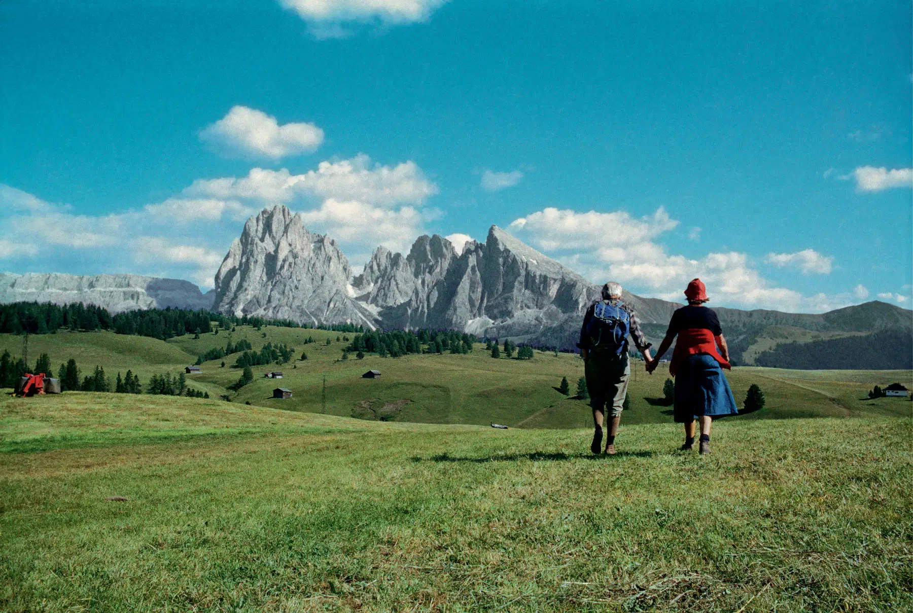 An exhibition in Paris for the 40th anniversary of Luigi Ghirri's Journey to Italy