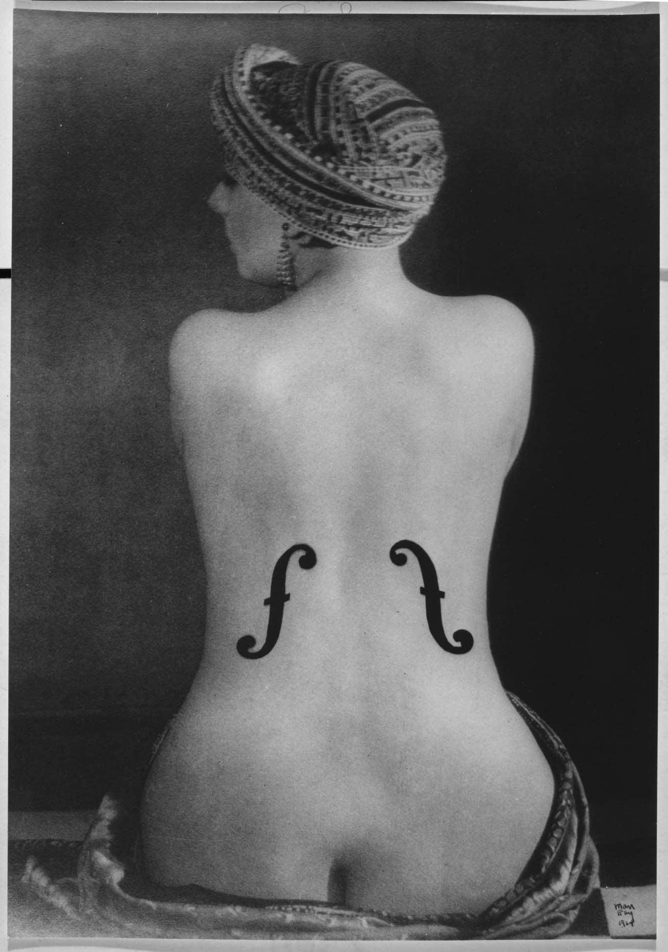 Man Ray, Violon d'Ingres (1924; Silbergelatineabzug auf Papier, 30 x 20,9 cm; Madrid, Museo Reina Sof&iacute;a)