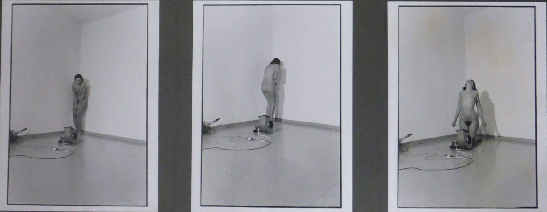 Marina Abramovic, Rythme 4 (1974 ; tirage photographique, 32x70 cm ; La Spezia, CAMeC)