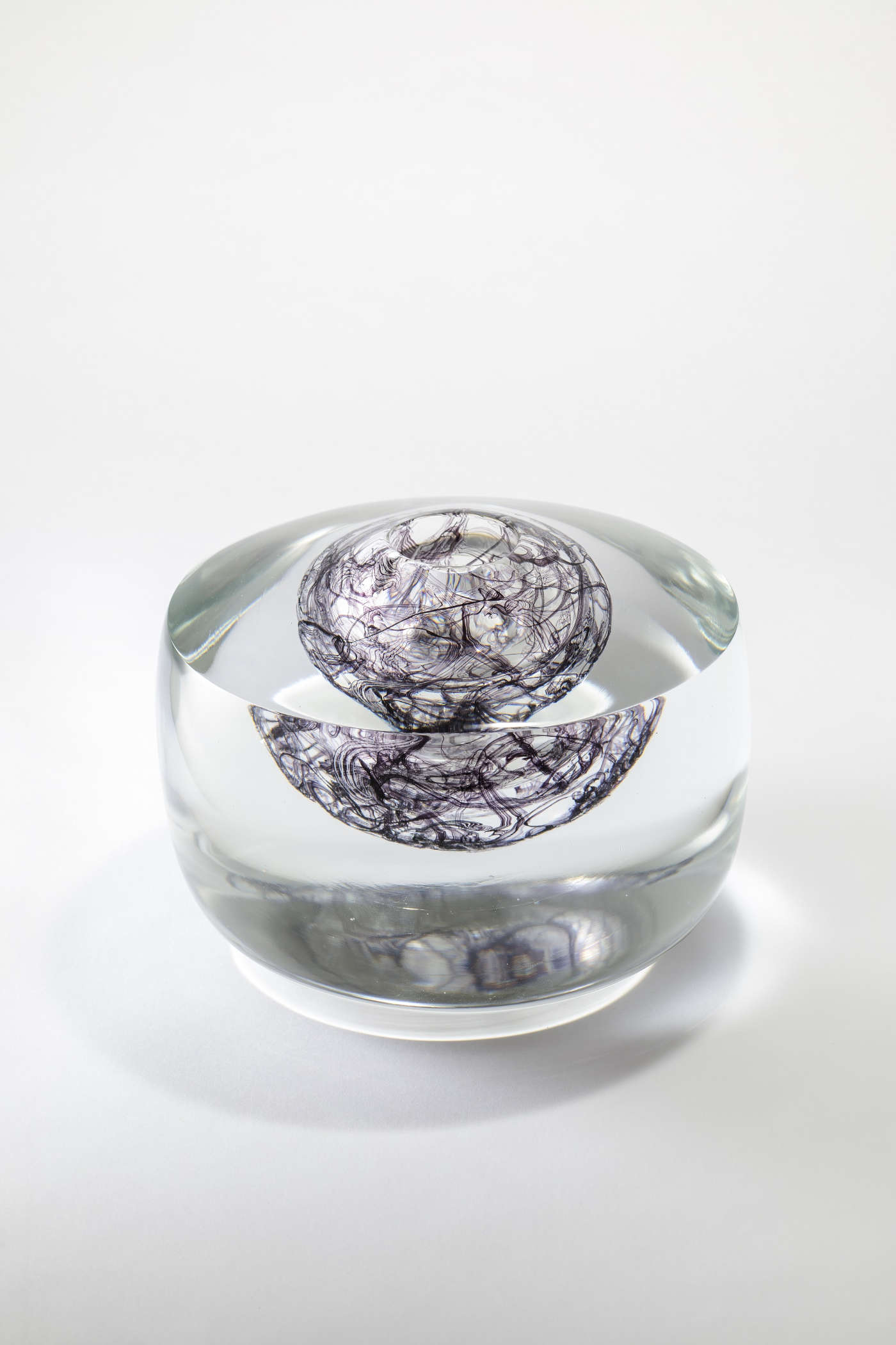 Marina e Susanna Sent, Nido Filigrana e Zanfirico (2023; elementi lavorati a lume e sommersi a caldo, 20,5 x 14,5 cm). Foto: Francesco Allegretto