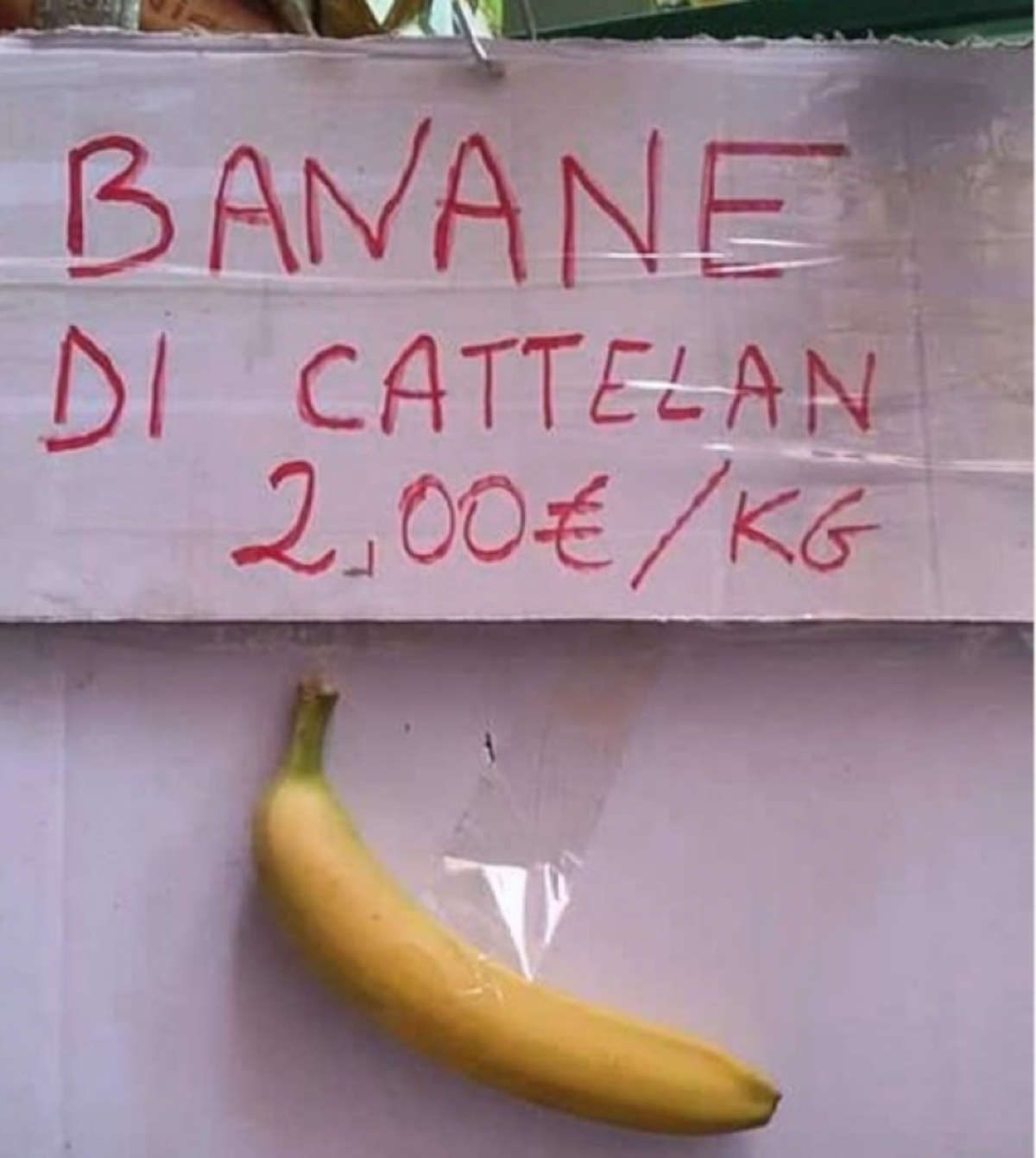 Meme su Comedian, la banana di Cattelan Meme su Comedian, la banana di Cattelan