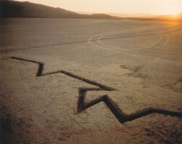Michael Heizer, Rift #1 (1968)