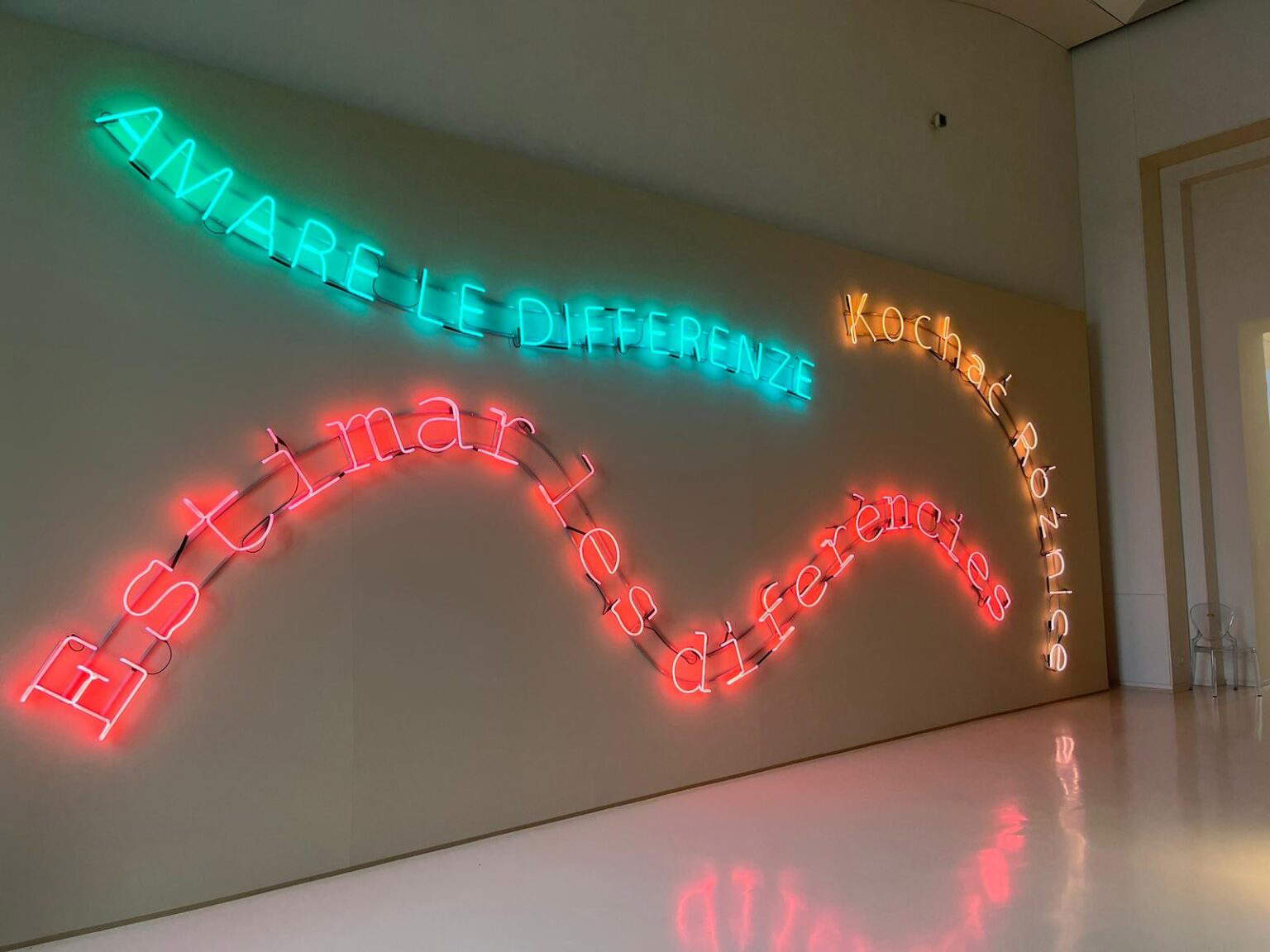 Opere in mostra: Love Difference Opere in mostra: Love Difference